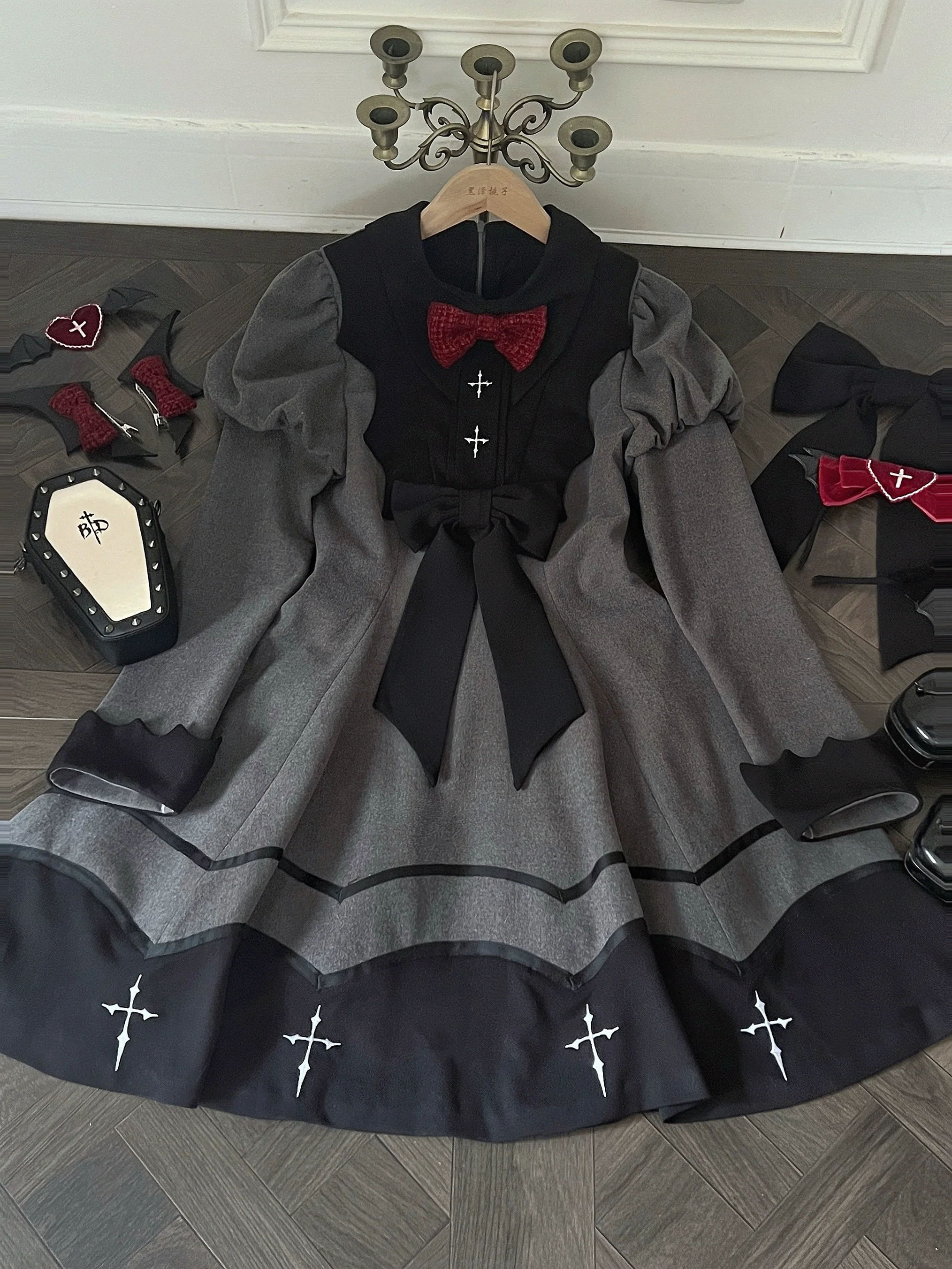 Vampire Princess - Bat-Inspired Halloween Gothic Lolita OP Dress - Image 33
