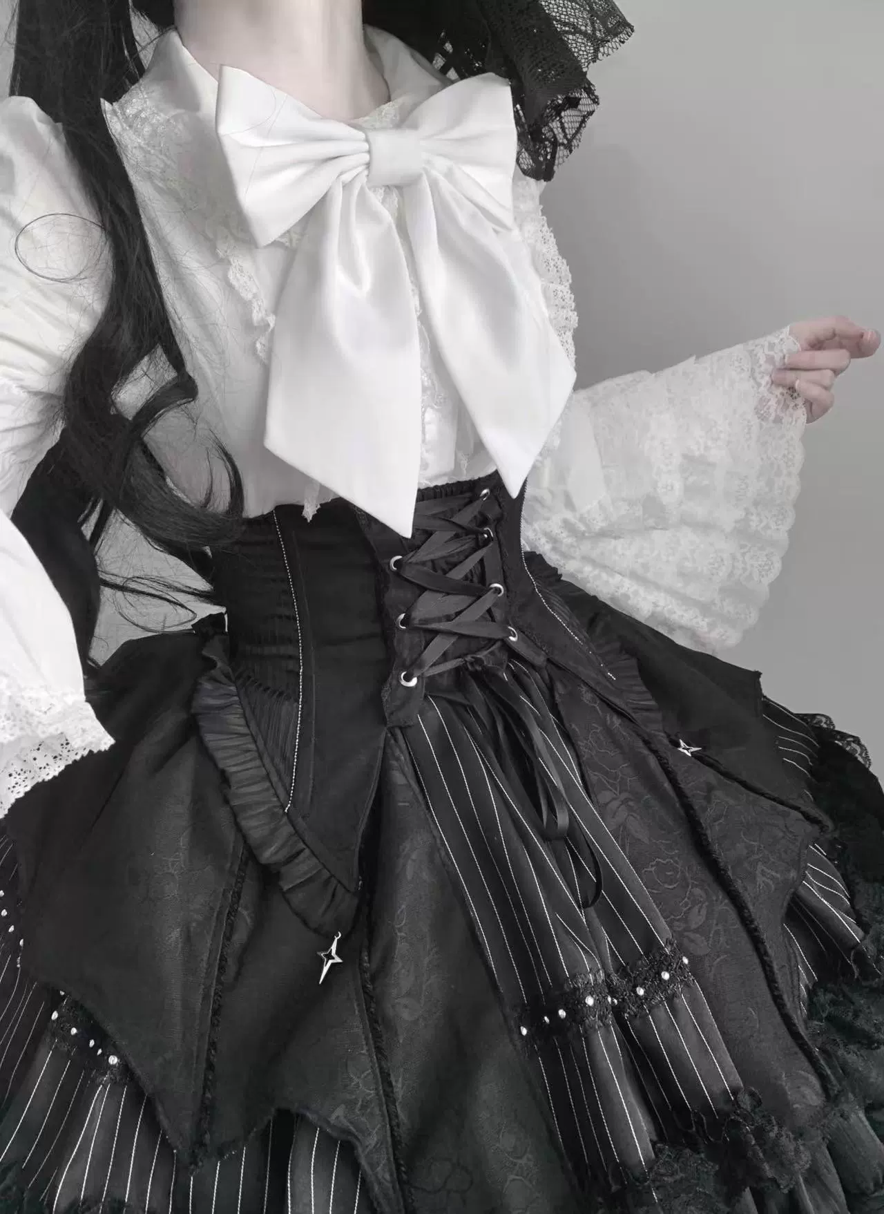 Twilight Song - Trace Bone - Black Gothic Lolita SK & Waist Cincher - Image 8