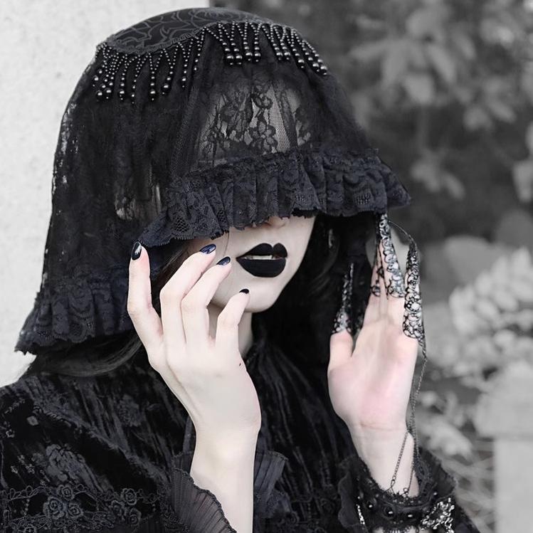Blood Supply - Misty - Gothic Lolita Halloween Black Lace Veil - Image 4