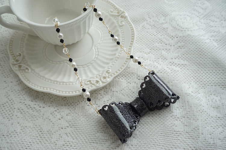 Handmade Sweet Lolita Beaded Bow Necklace - Image 4