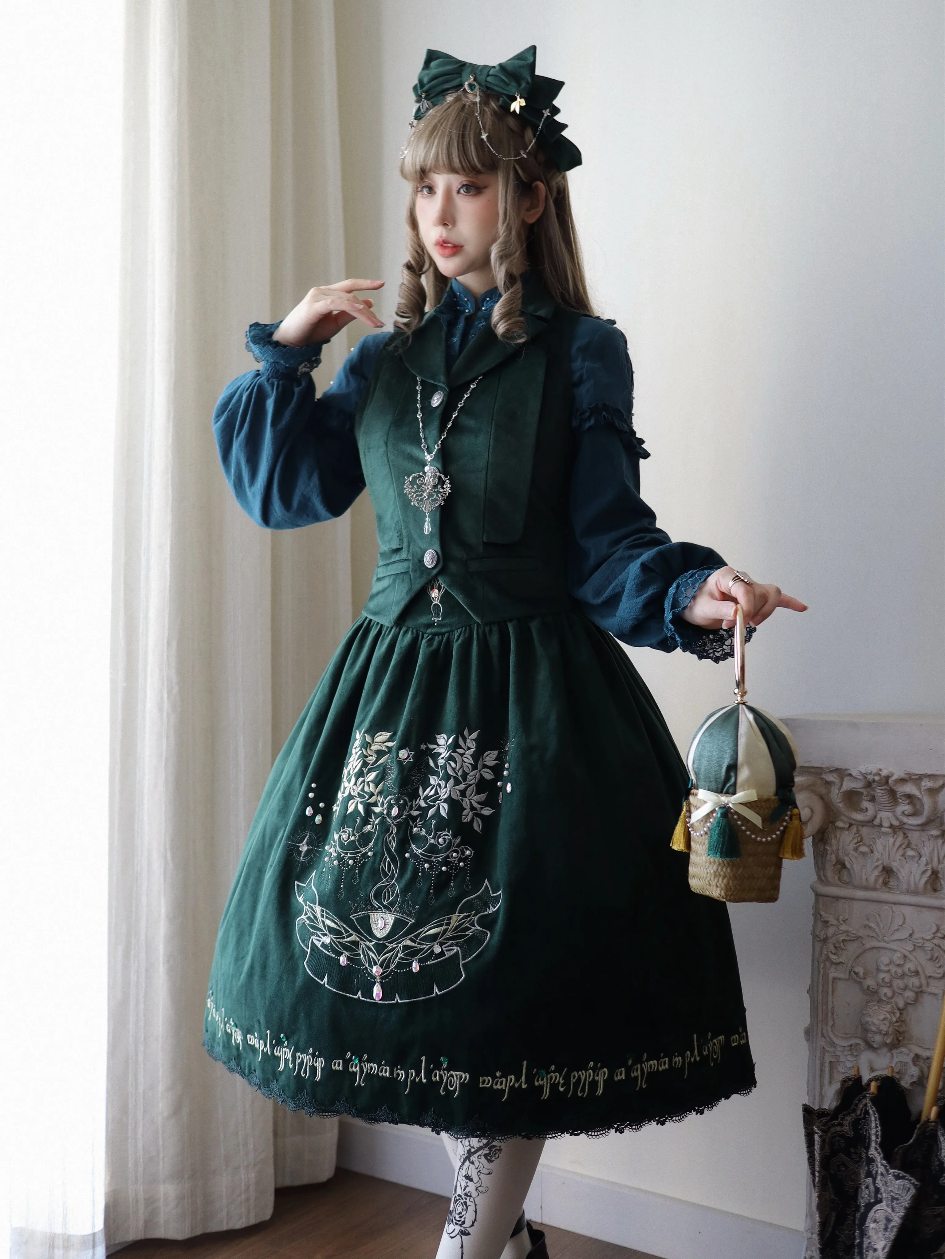 Twin Trees' Celestial Glow - Classic Lolita Bust-Supporting JSK, Plus Size - Image 15