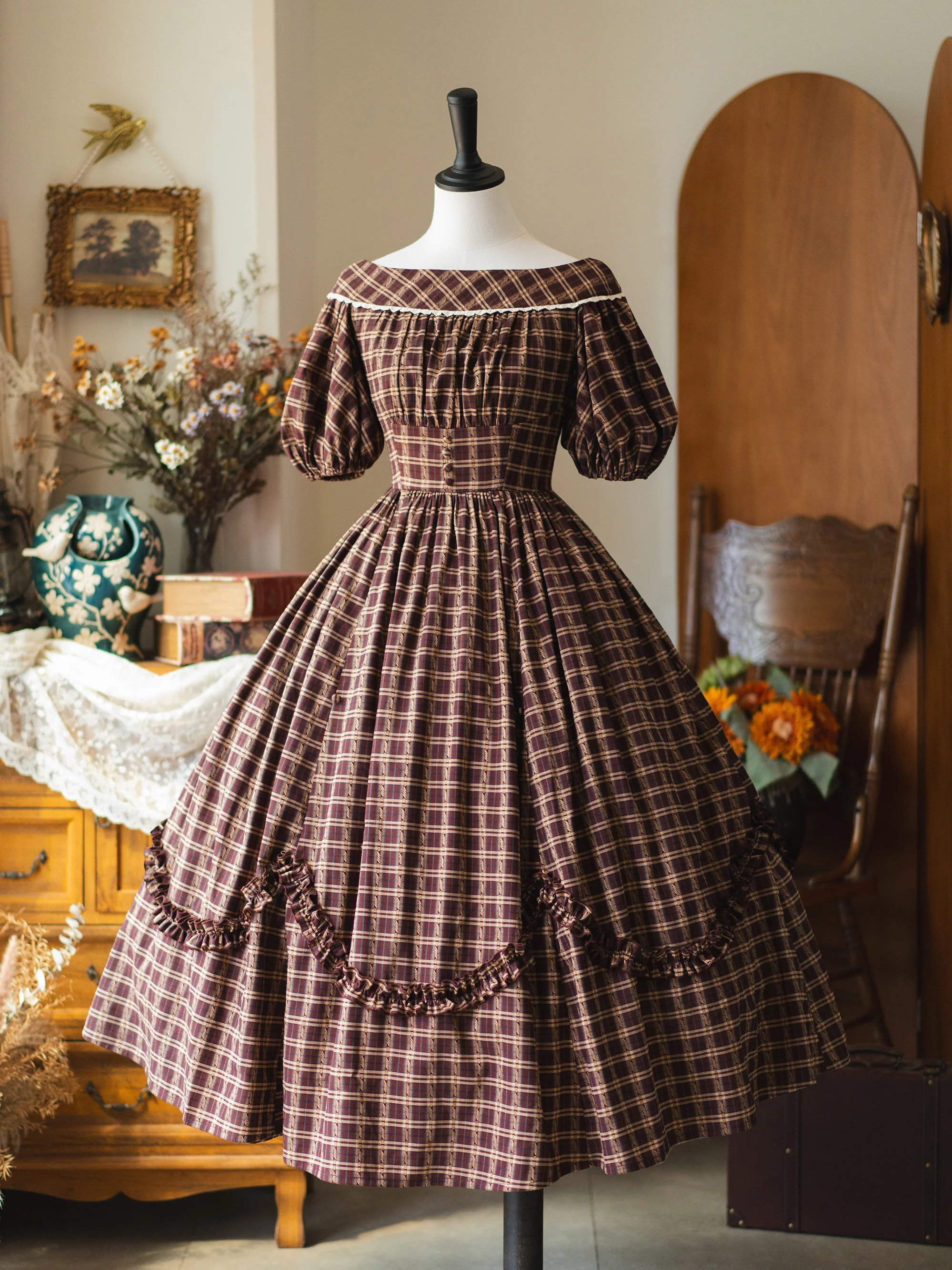 Forest Picnic - Classic Lolita OP Dress with Off-Shoulder and Lifting Hem - Image 3
