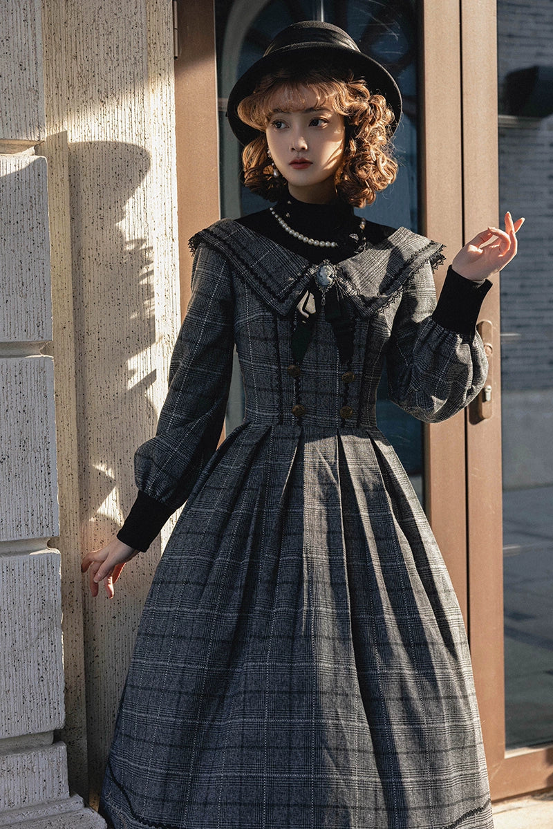 Maple Dan Bai Lu - Classic Lolita Plaid Dress Long Sleeved OP - Image 2