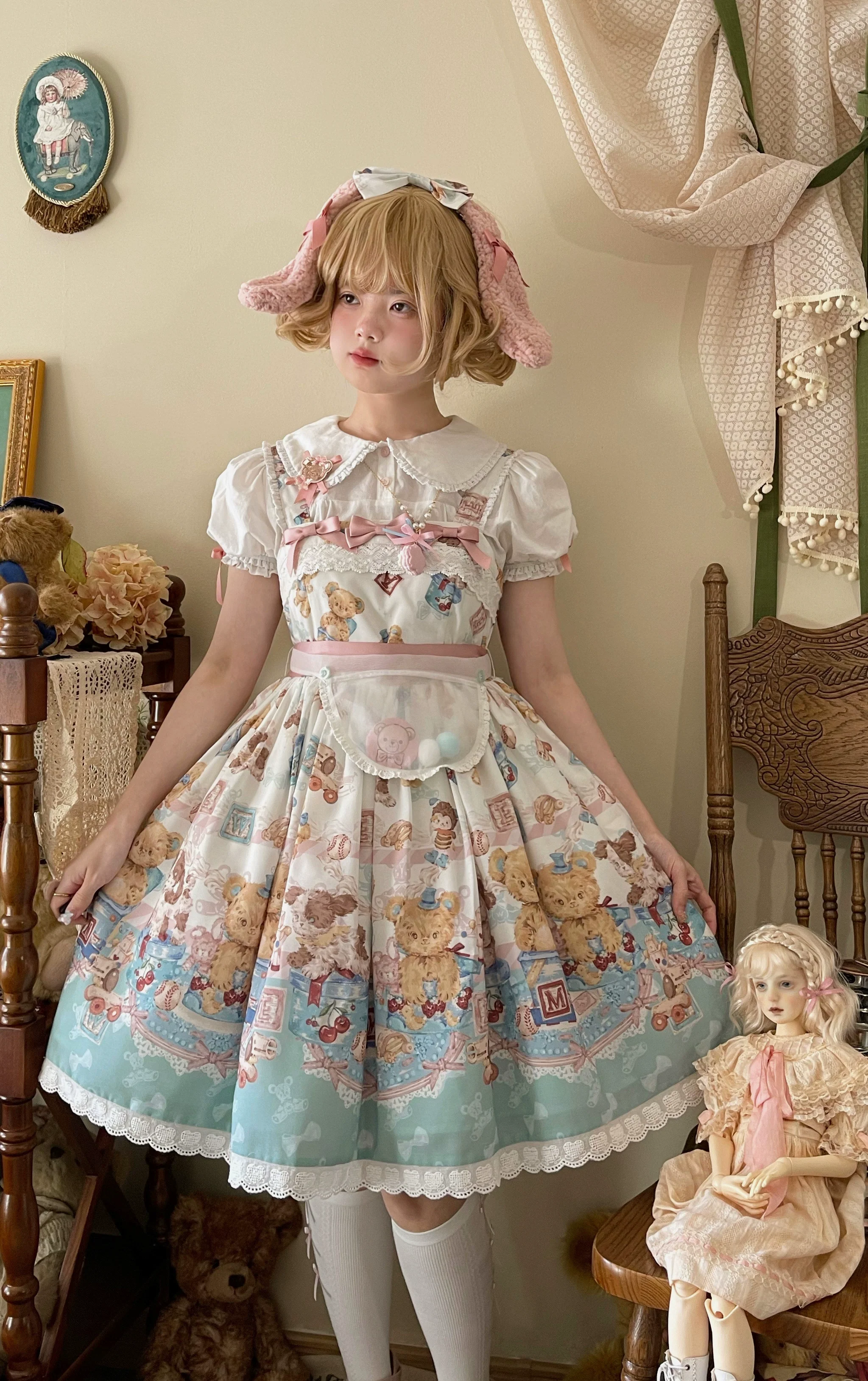 Walnut Museum- Toy Anniversary - Cotton Sweet Lolita Blouse, Bow Accents - Image 2