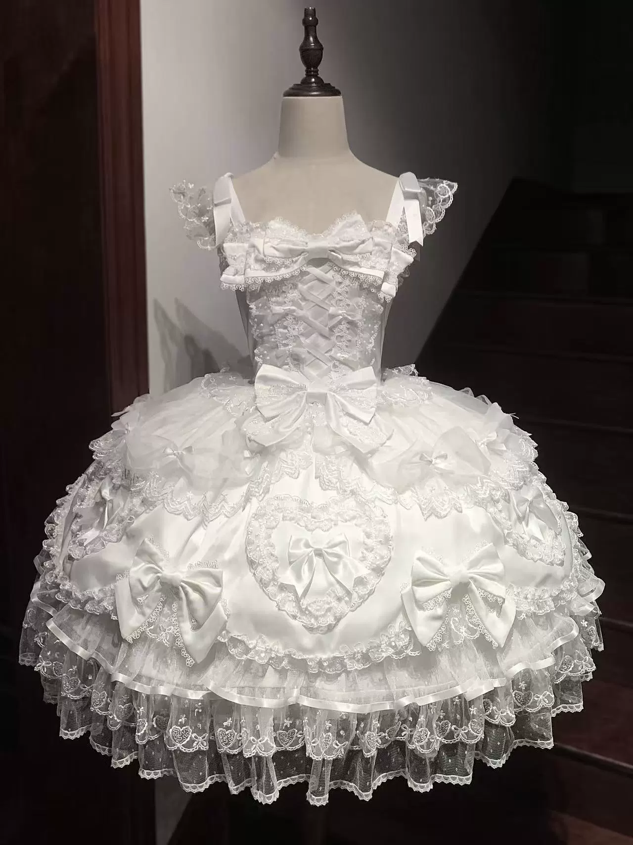 Velvet Sweetheart - Doll-like Sweet Lolita Jumper Dress, Bow Accents - Image 4