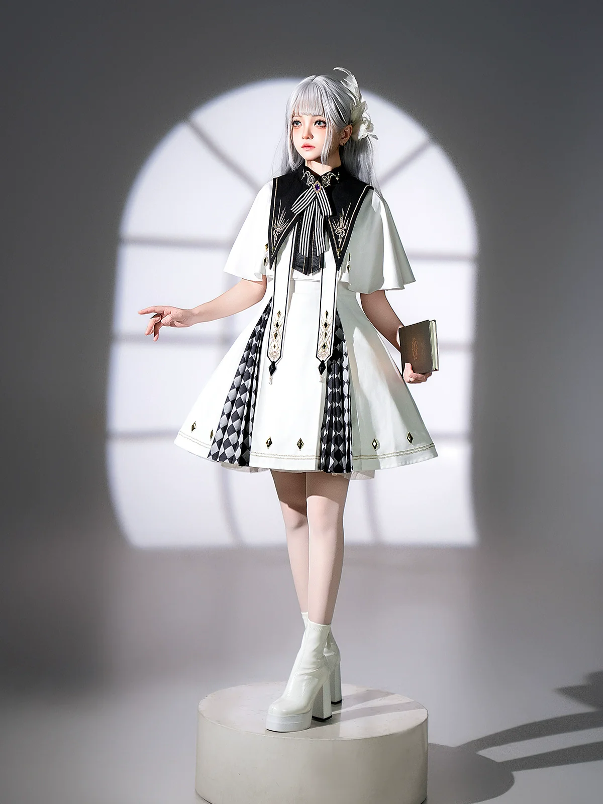 Eye of Truth - Elegant Gothic Lolita Dress Suit With Embroidery - Image 6