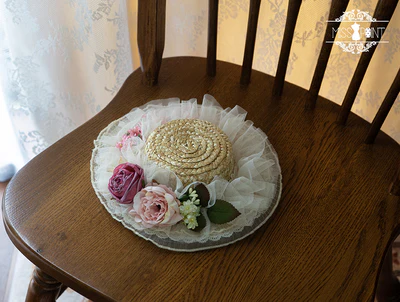 Elegant Lolita Head Accessory - Image 2
