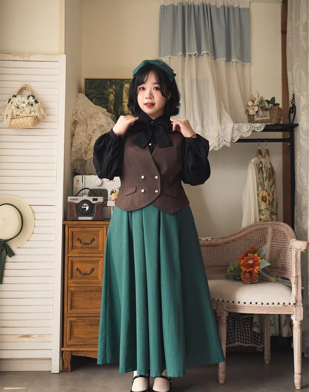 Forest Basket - Elegant Lolita Vest V Collar Retro Waistcoat - Image 3