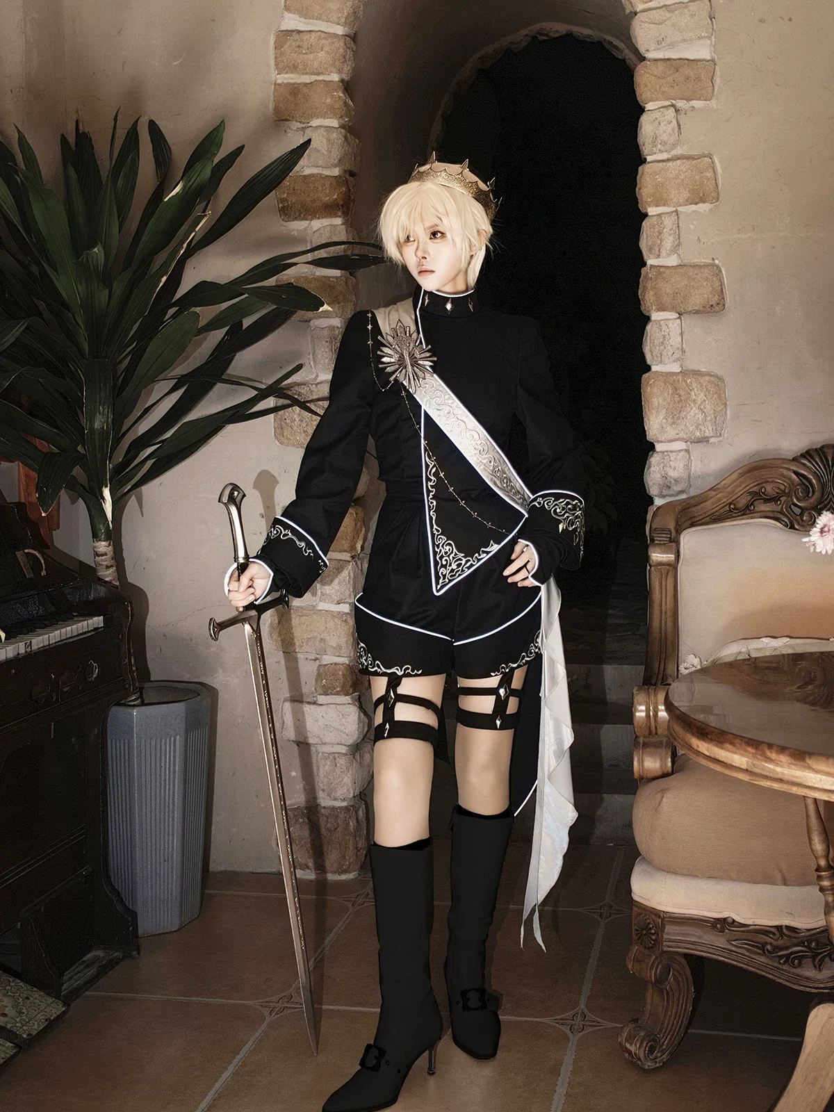 Oathbound Sword - Embroidery Ouji Lolita Set, High-Low Hem Coat - Image 3
