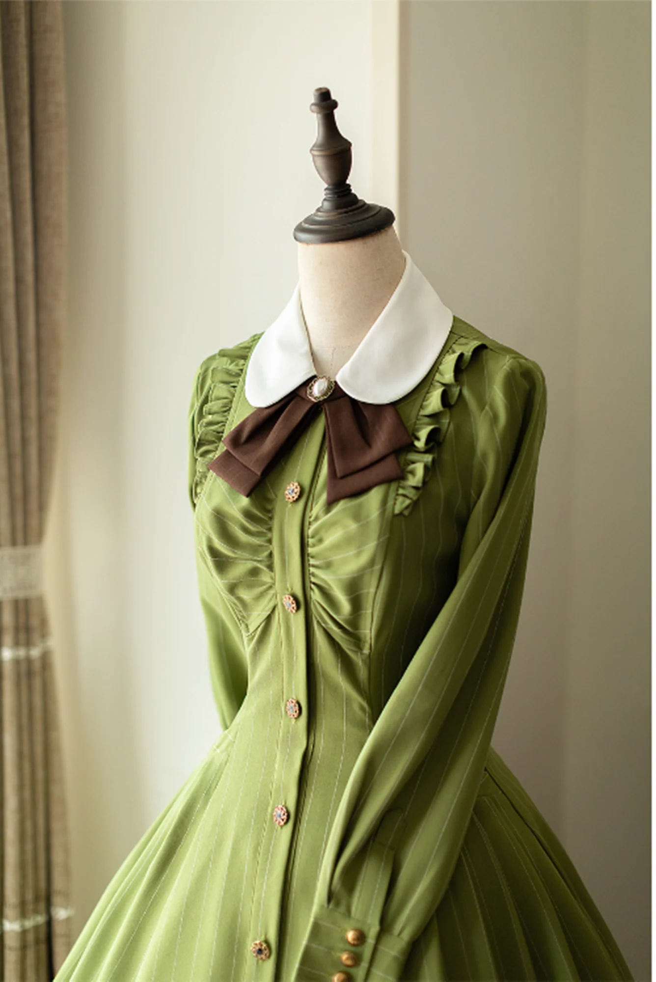 Winter Lolita Classic Front Open Stripe OP - Image 30