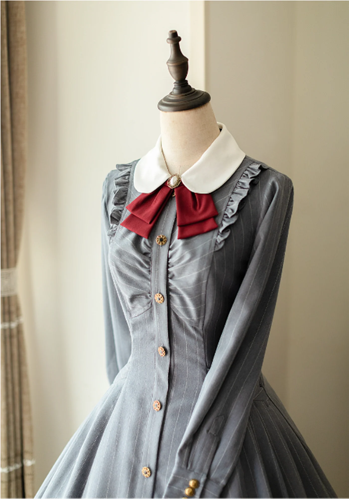 Winter Lolita Classic Front Open Stripe OP - Image 32