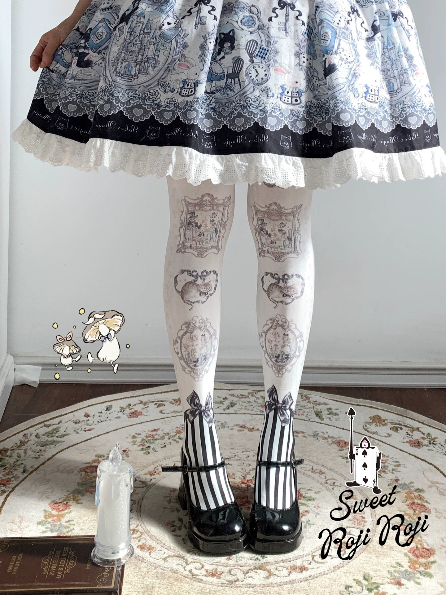 Roji Roji - Frame Printed Lolita Pantyhose - Image 2