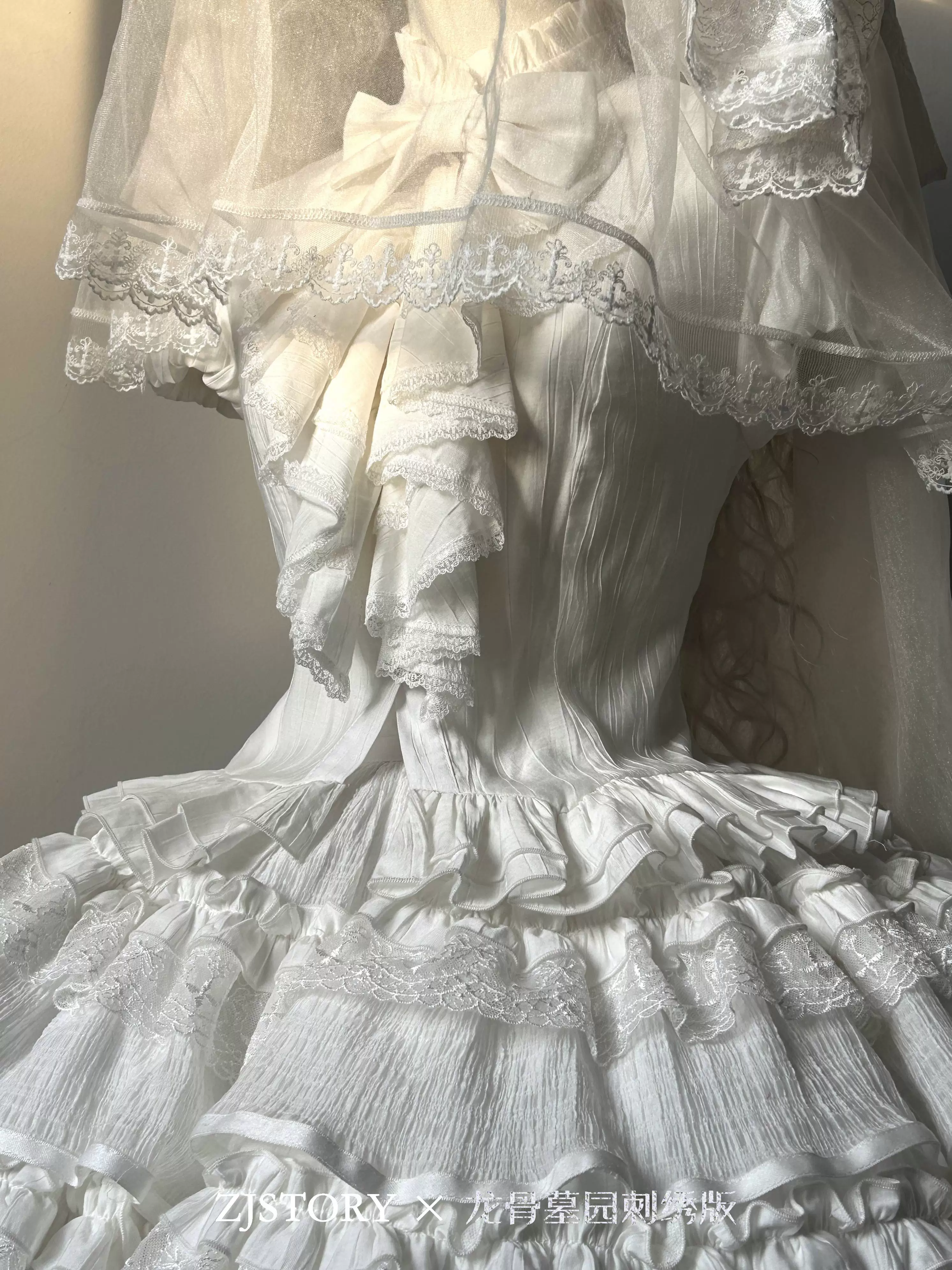 Dragon Bone Cemetery - Gothic Lolita Blouse, Detachable Bell Sleeves - Image 11