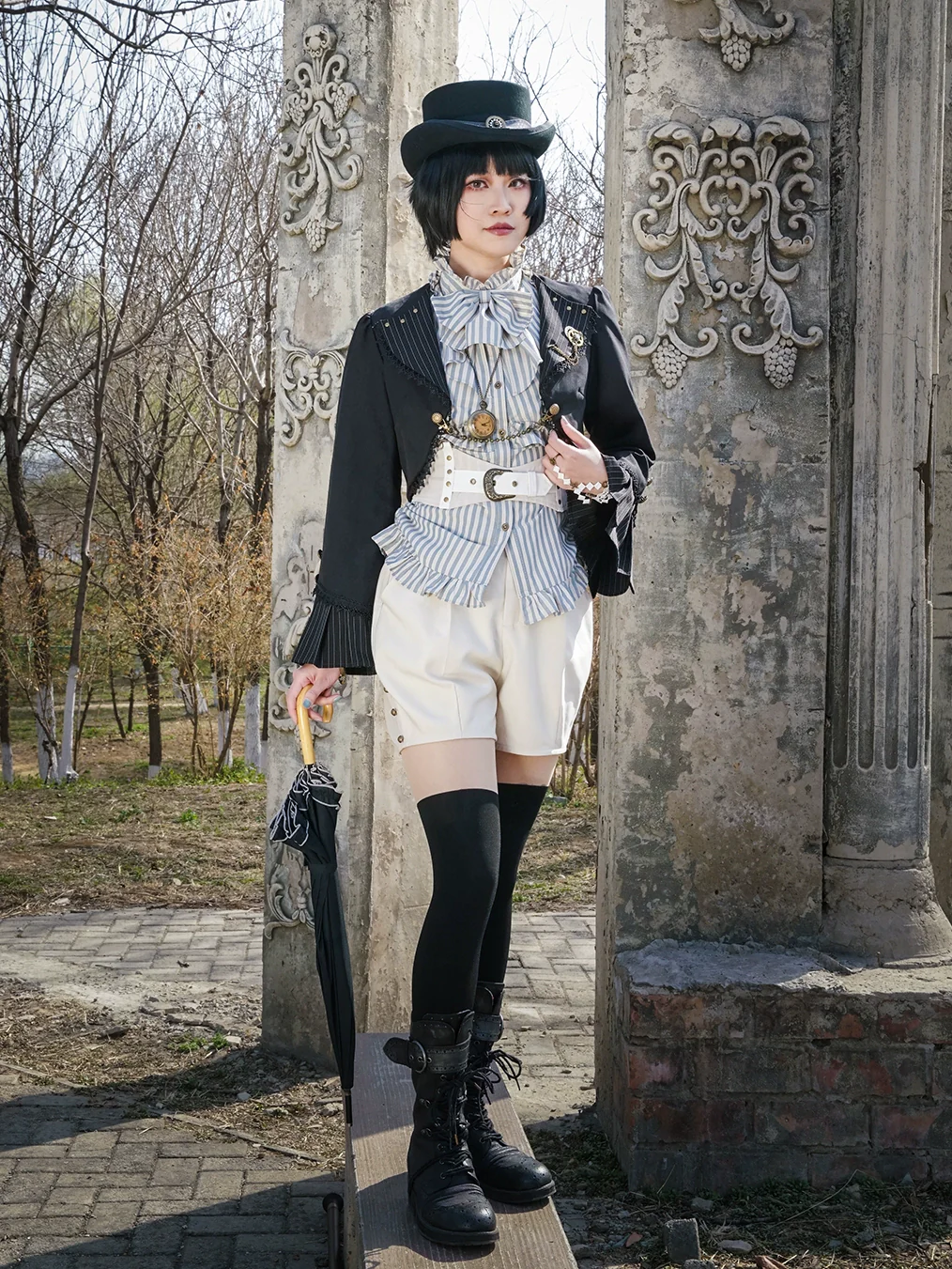 Mr. Yi's Steam Continent - Gothic Lolita Cardigan Long Sleeve Black Short Jacket - Image 2