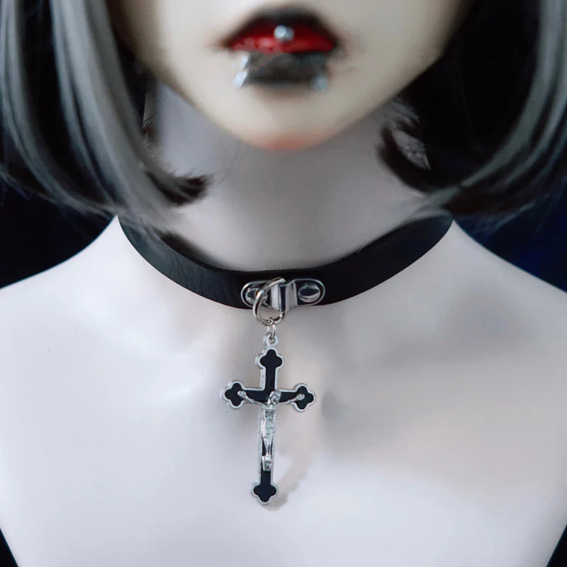 Strange Sugar - Gothic Lolita Cross Leather Choker - Image 20