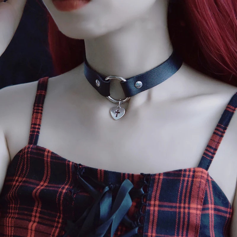 Strange Sugar - Gothic Lolita Cross Leather Choker - Image 9