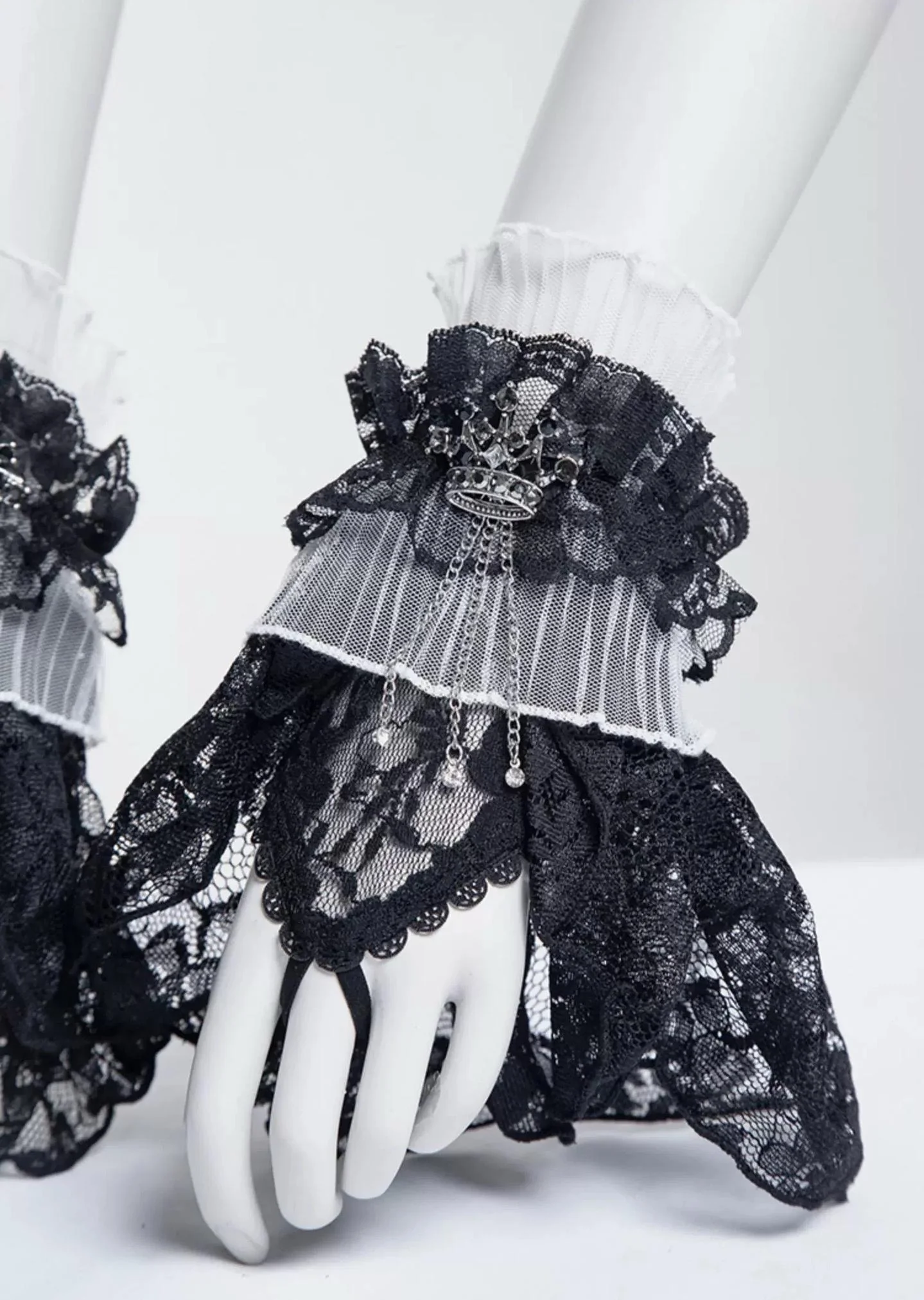 Gothic Lolita Lace Cuffs, Crown Decoration - Image 8