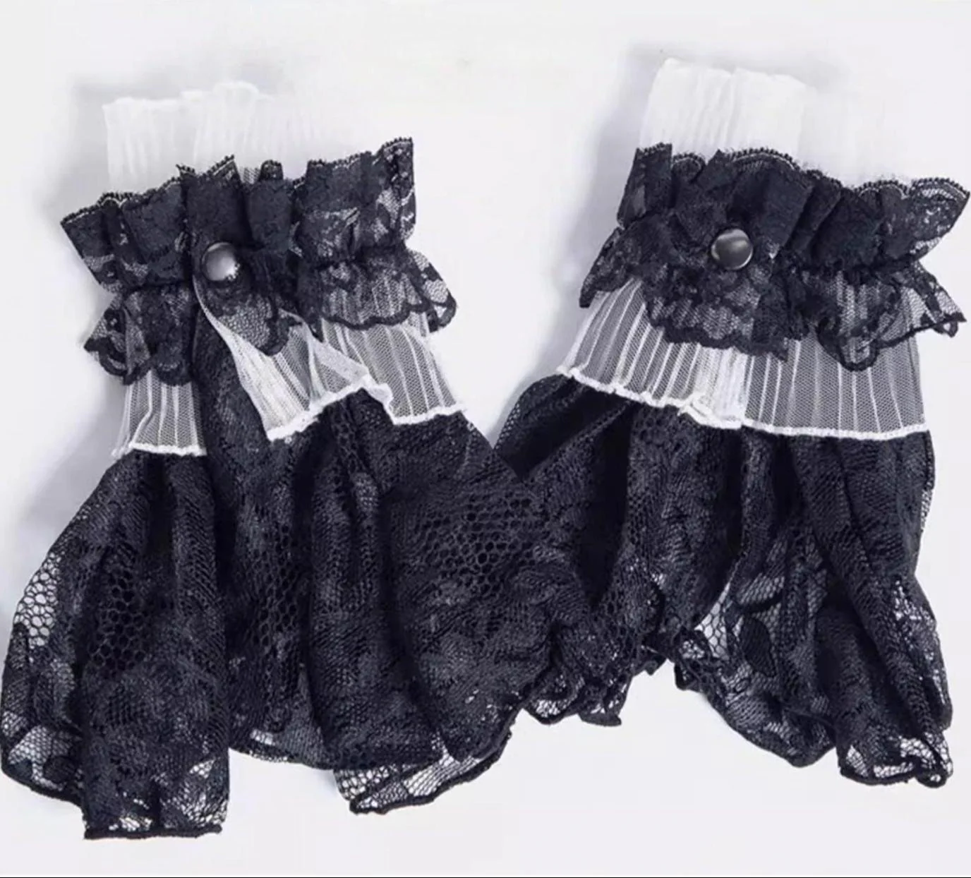 Gothic Lolita Lace Cuffs, Crown Decoration - Image 9