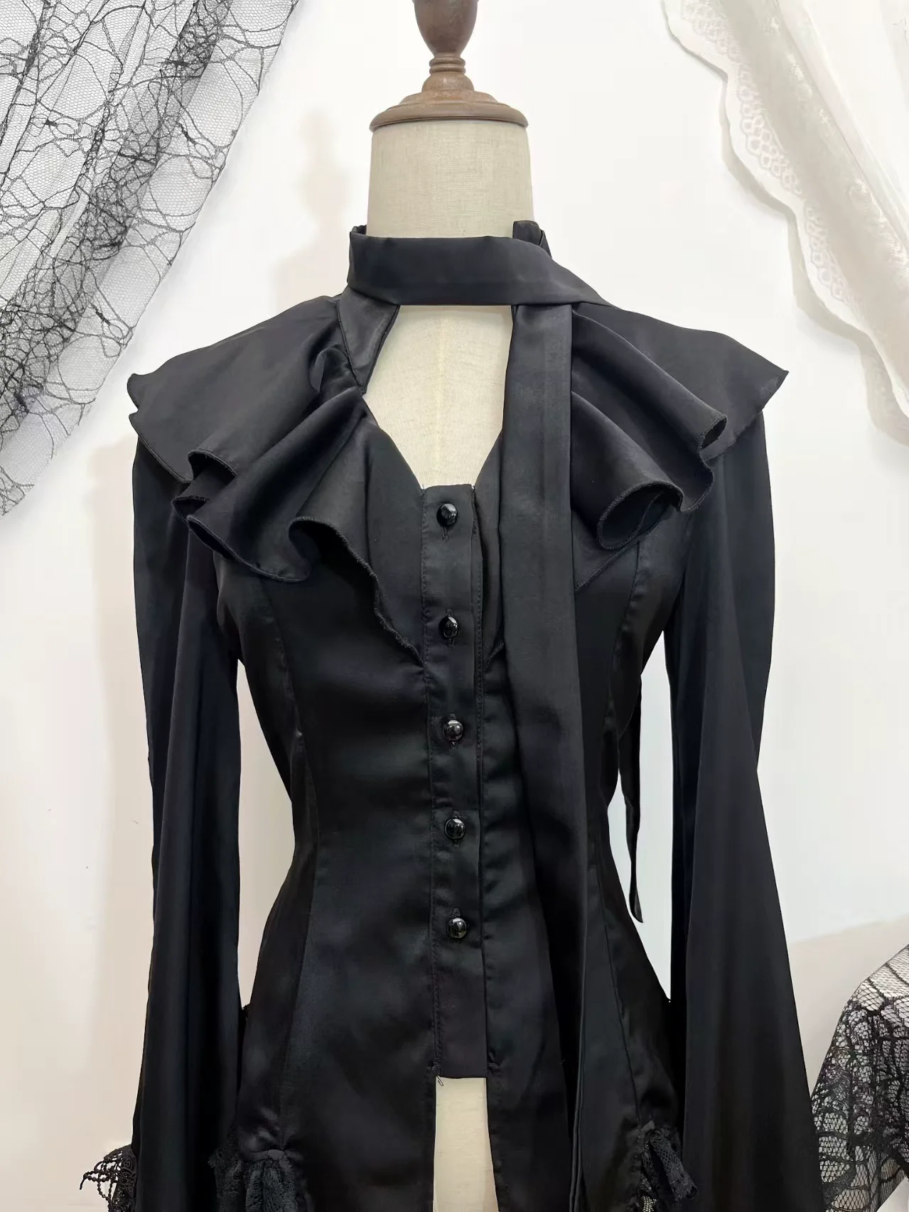 Acorn Lolita - Butterfly Shadow - Gothic Lolita Ruffled Shirt, Tailcoat Style - Image 6