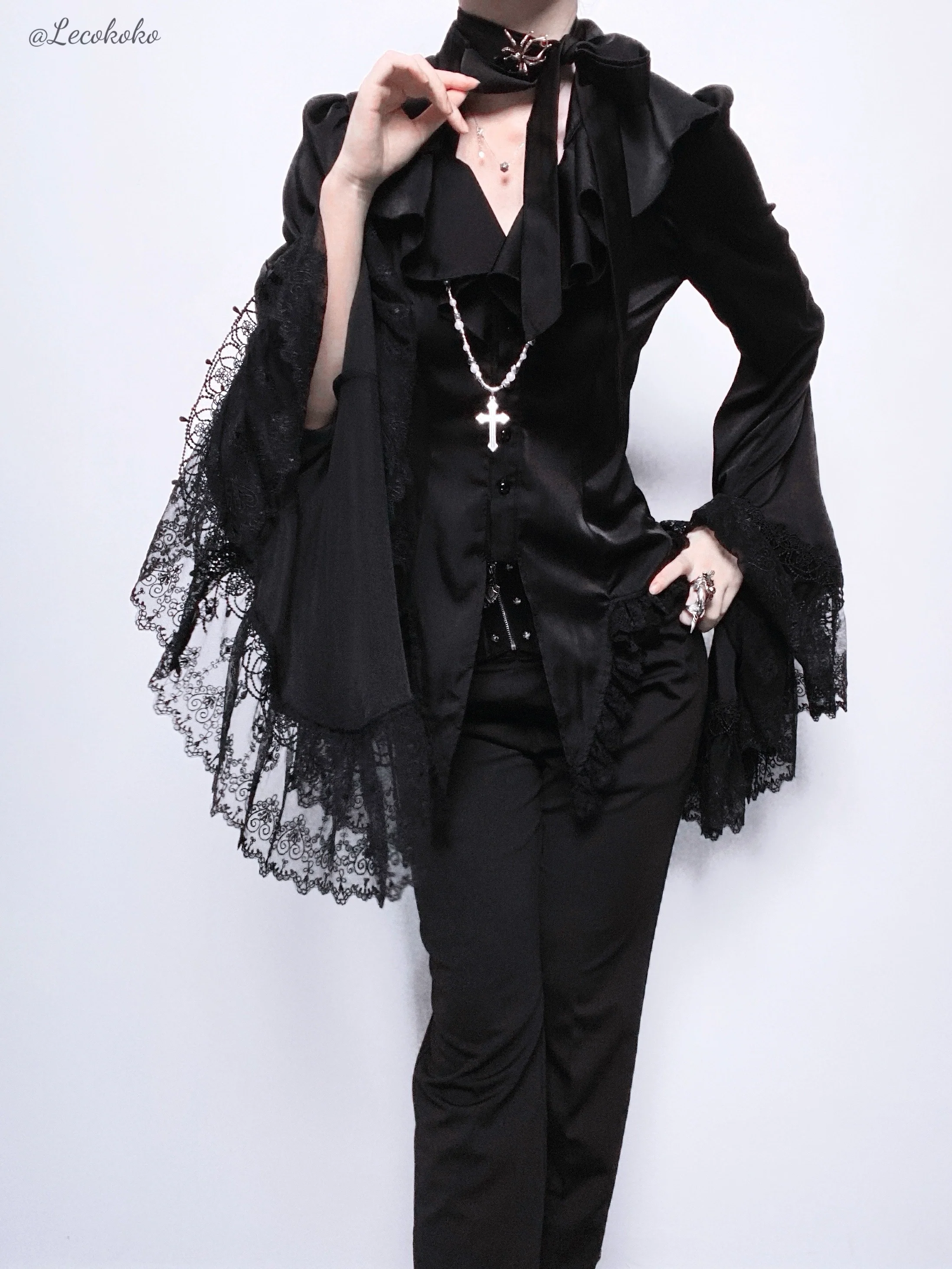 Acorn Lolita - Butterfly Shadow - Gothic Lolita Ruffled Shirt, Tailcoat Style - Image 7