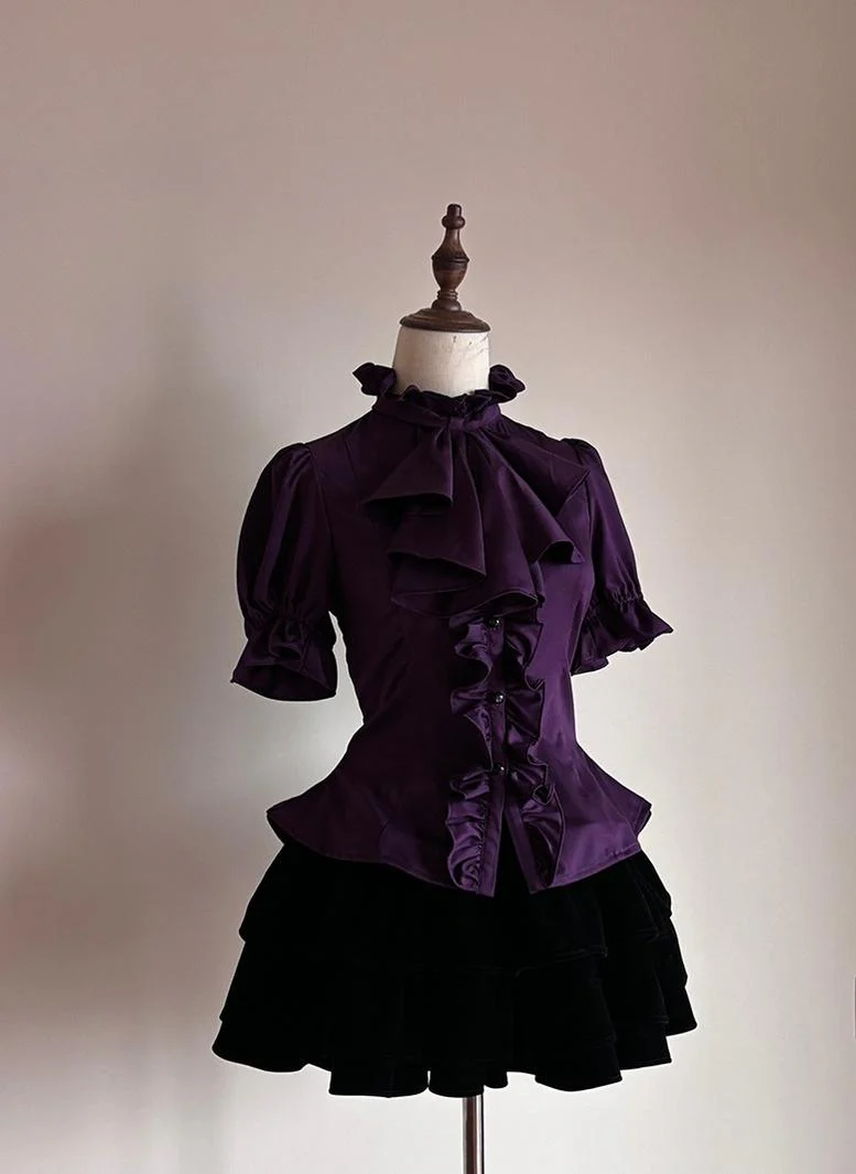 FlowerFairyDaily - Trace Night - Gothic Lolita Short-sleeved Shirt with Adjustable Waist - Image 4