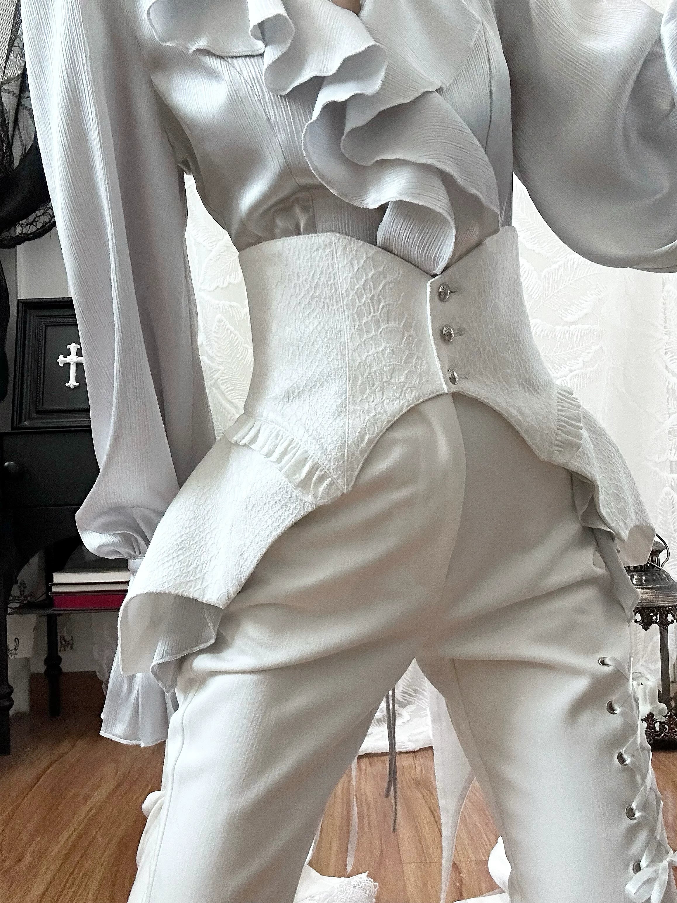 Blue Moon Bone Erosion - Gothic Lolita Waist Cincher, Bat Wing Hem - Image 11
