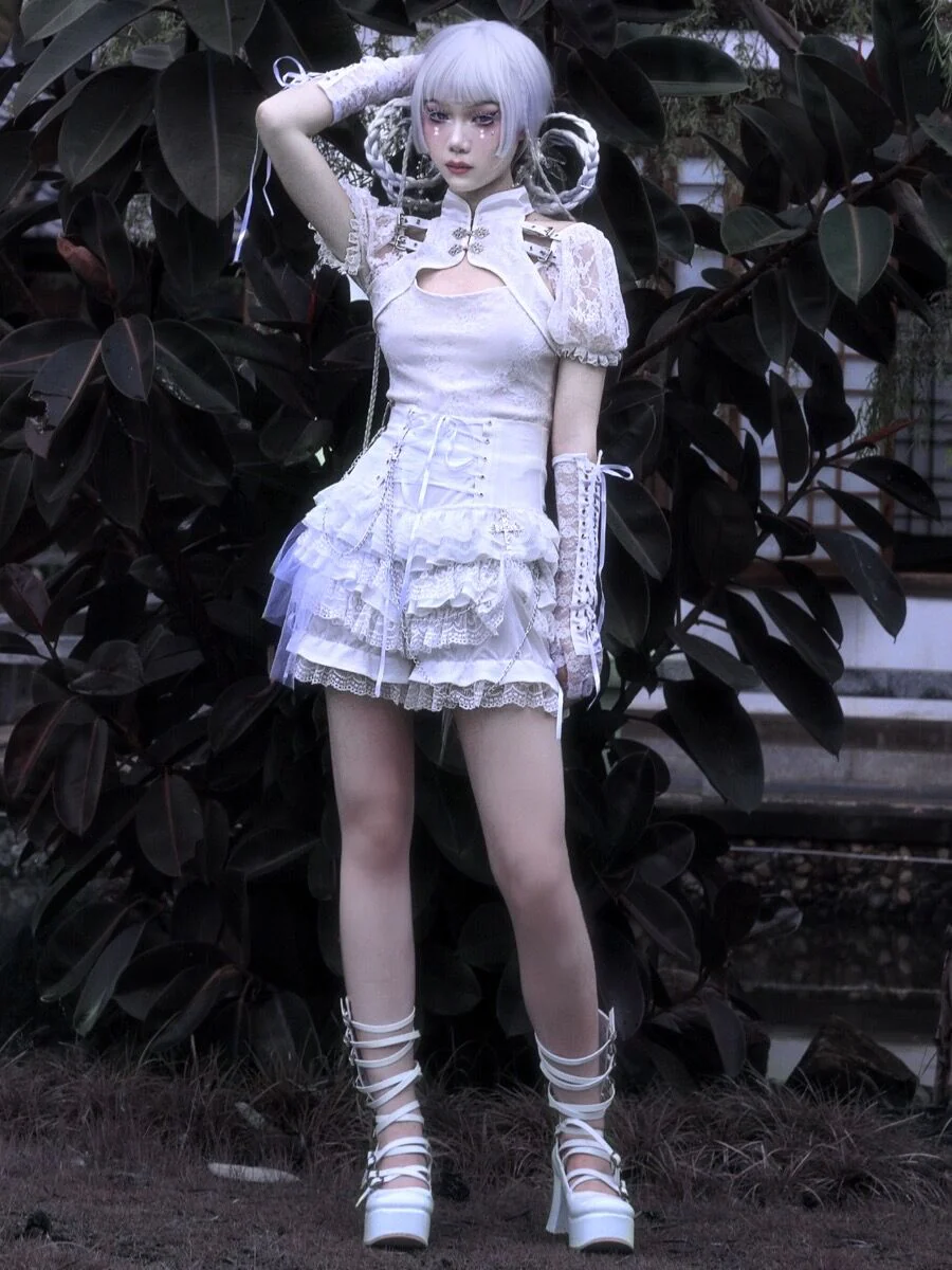 Blood Supply - Gothic Punk Lolita ShortsTiered Lace Pantskirt - Image 3