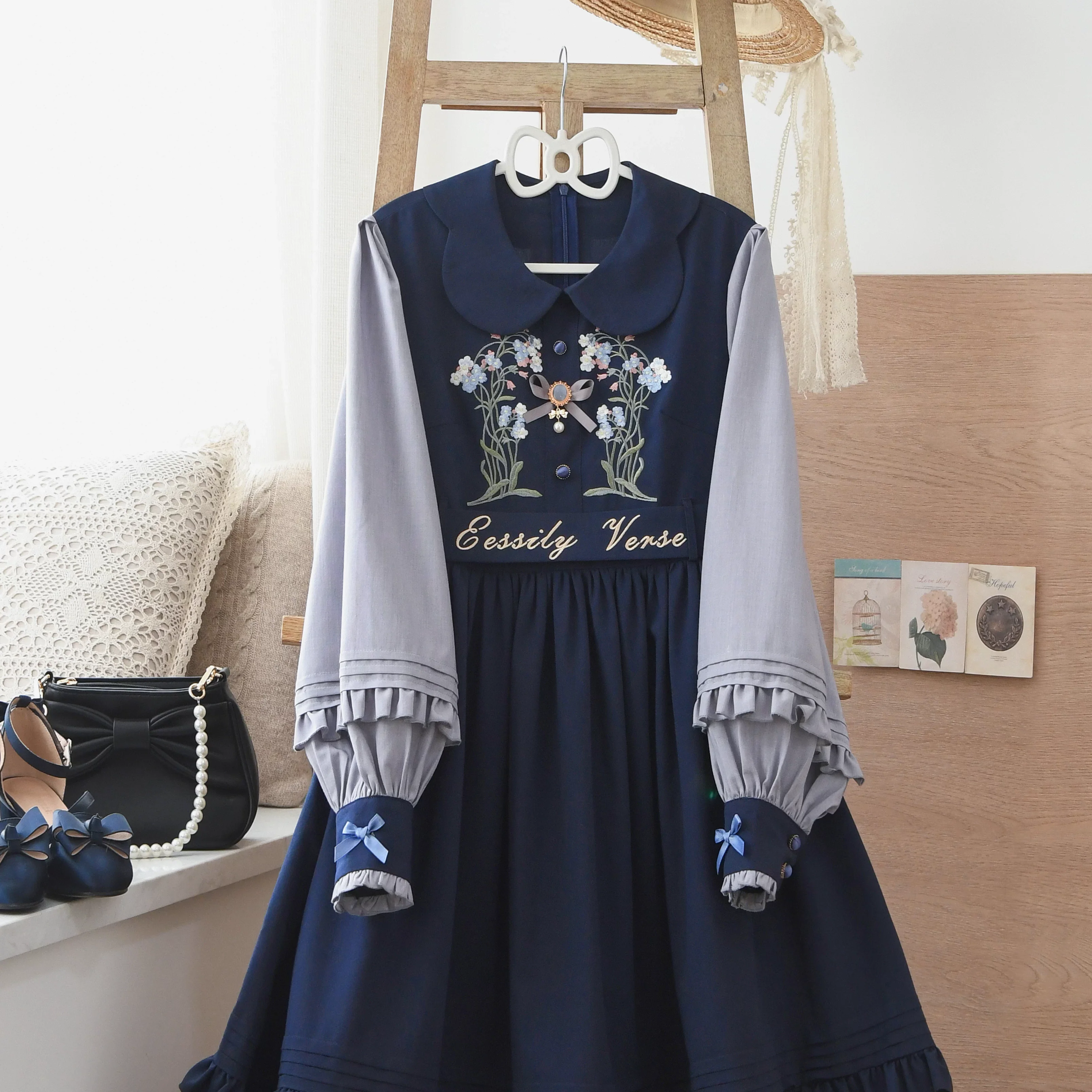 Verdant Name - High-waisted Classic Lolita Dress, Embroidered Bellflower - Image 6