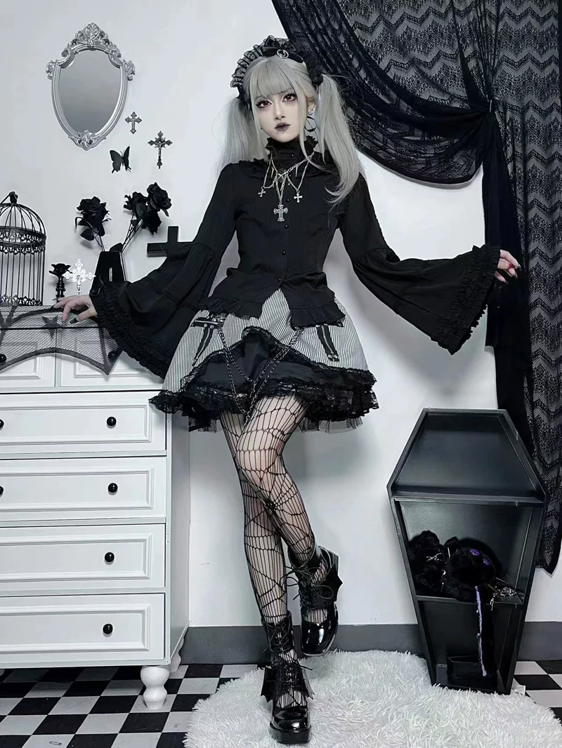 Princess tailor lolita - Hime-Sleeve Gothic Lolita Blouse, Adjustable Cuffs - Image 9
