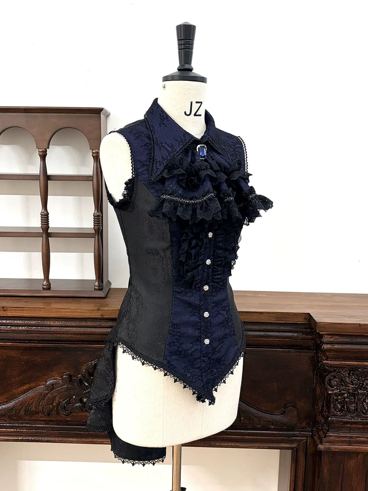 Chill Rice - Jacquard Sleeveless Ouji Lolita Blouse, Lace Accent - Image 12