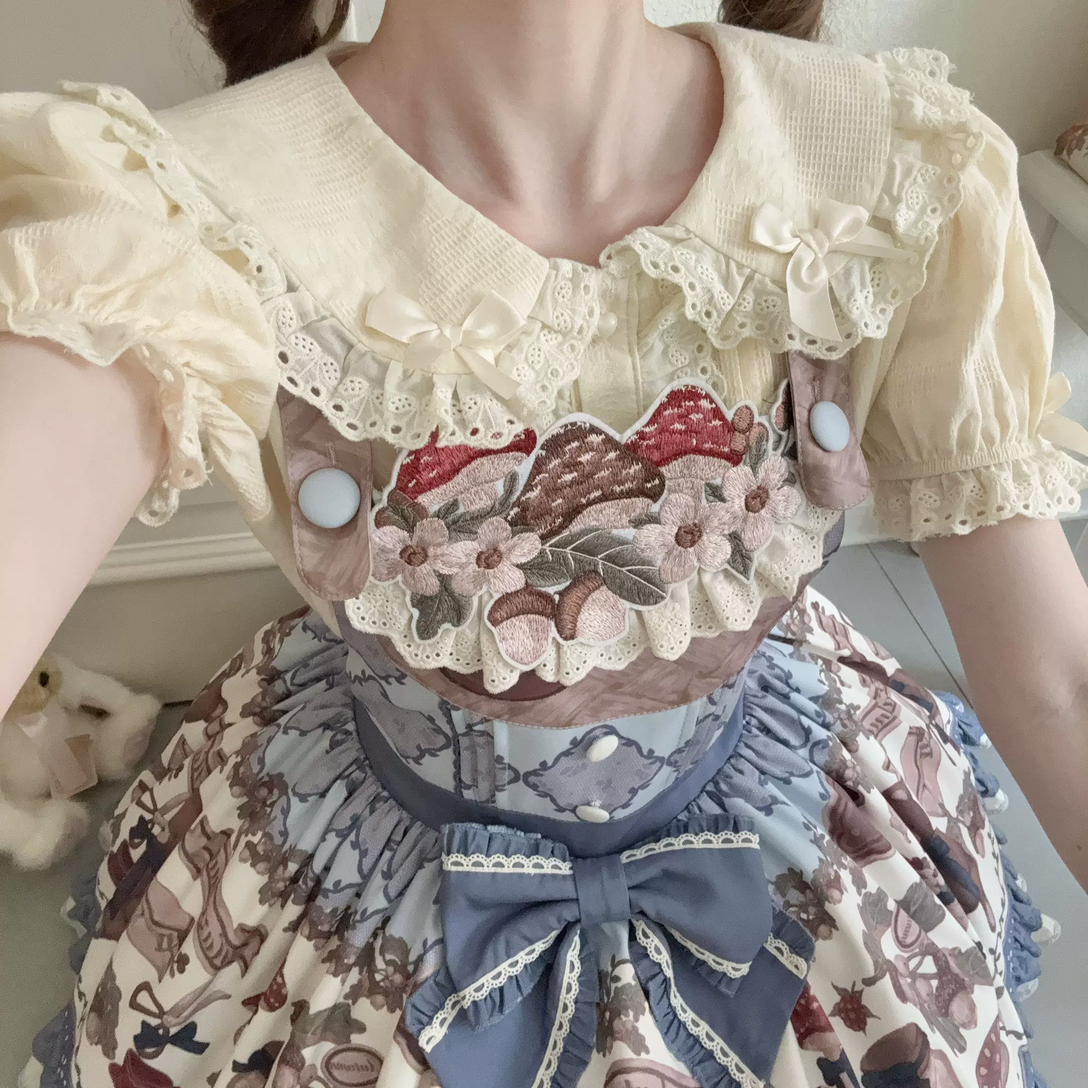 Kawaii Lolita Blouse, Detachable Hime Sleeves - Image 13