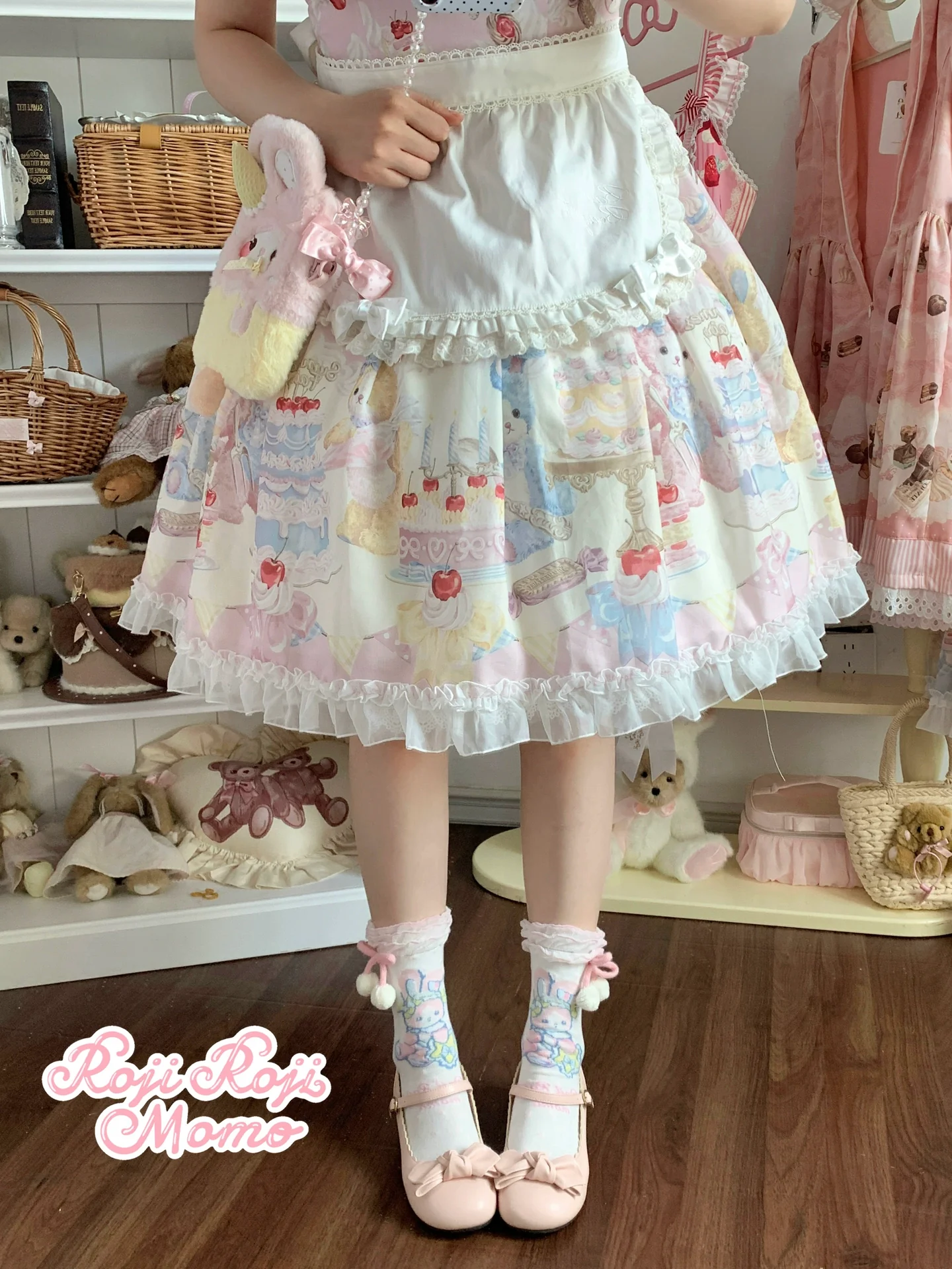 Roji Roji - Kawaii Lolita Mid-Calf Socks, Rabbit Print - Image 5