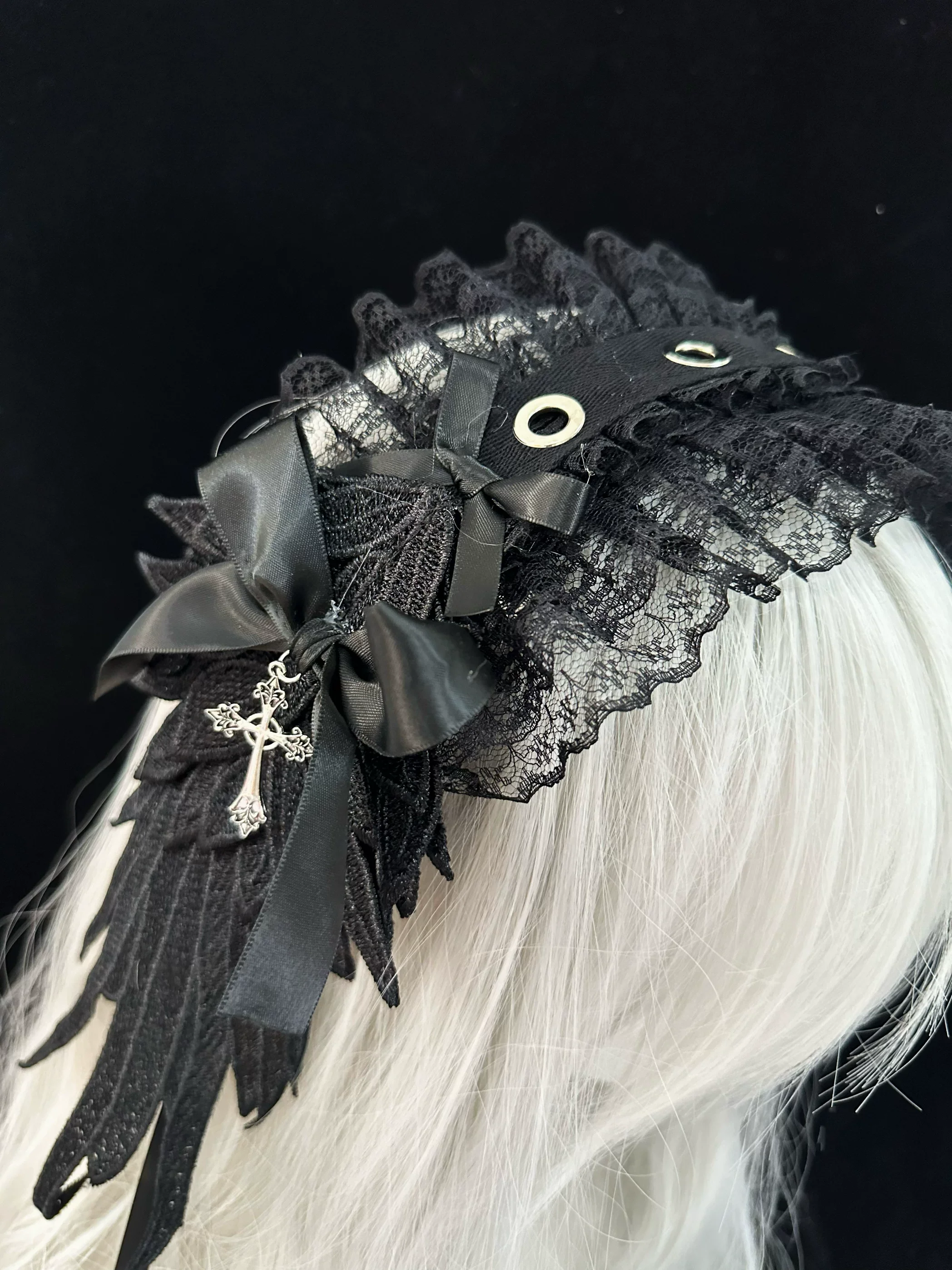 Lace Gothic Lolita Hairband, Feather Decoration - Image 6
