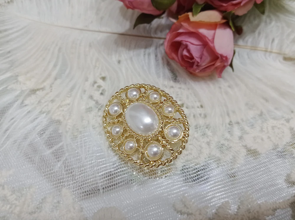 French Rose - Lolita Brooch and Waist Tie - Image 3