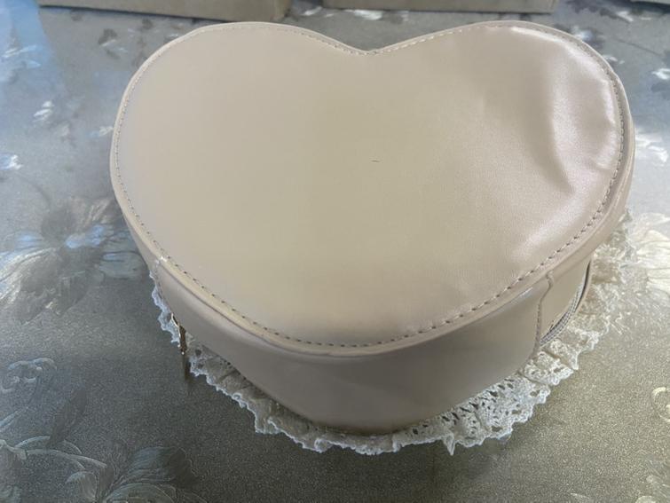 Sweet Lolita Handbag Handmade Woven Heart Shape Crossbody Bag - Image 4