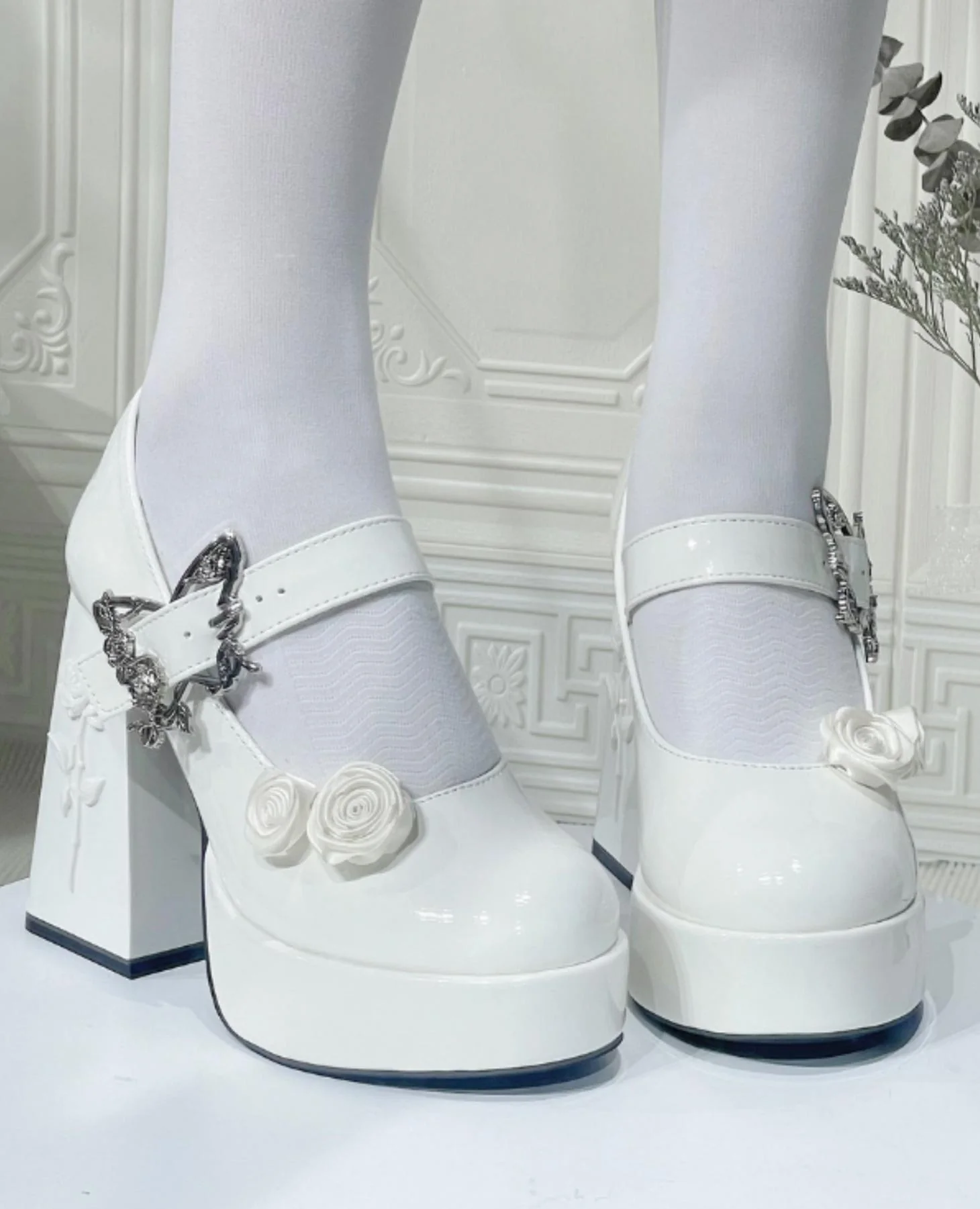 Dreamland - Cyclic Wonders - Elegant Lolita High Platform Shoes with Butterfly and Rose Details - Image 5
