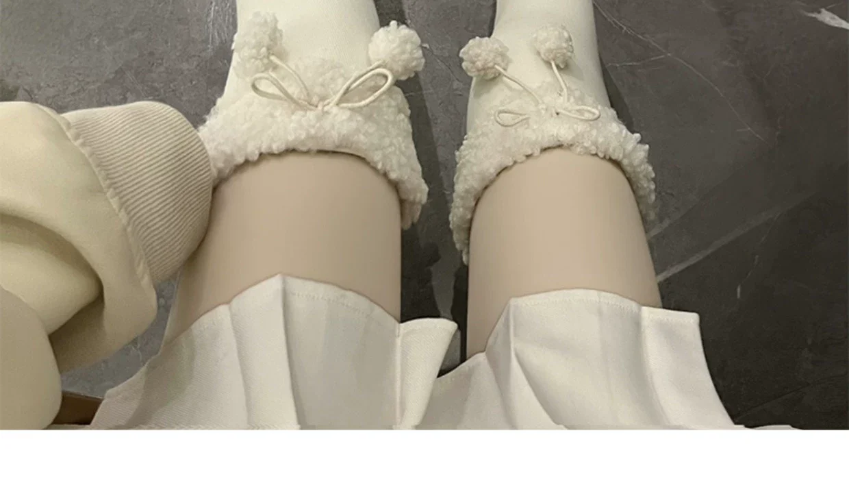 Hua Nai cat - Kawaii Winter Lolita Stockings Fuzzy Trim Furball Over-knee Socks - Image 12