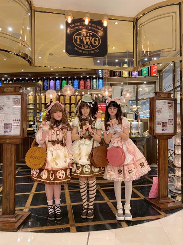 Yukine's Box - Macaron Lolita Cute Stripe Socks - Image 36