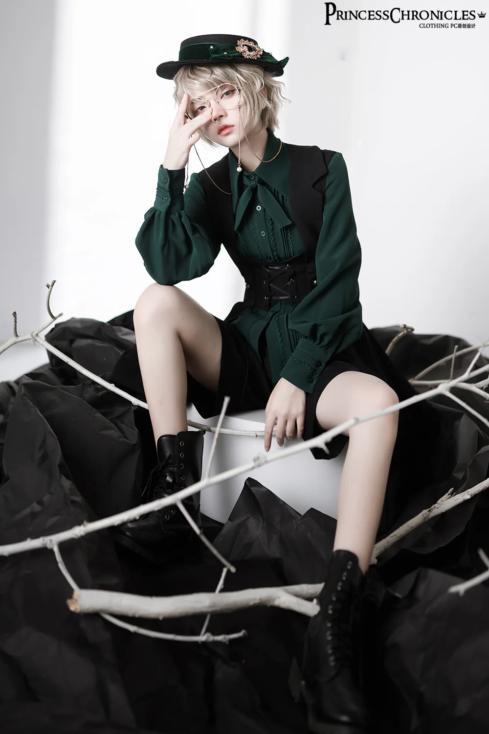 The Night Prelude - Medieval Ouji Lolita Long Vest - Image 17
