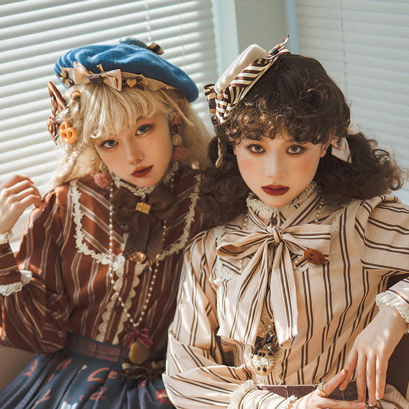 Chocolate Daily Lolita Bow KC Brooch - Image 10