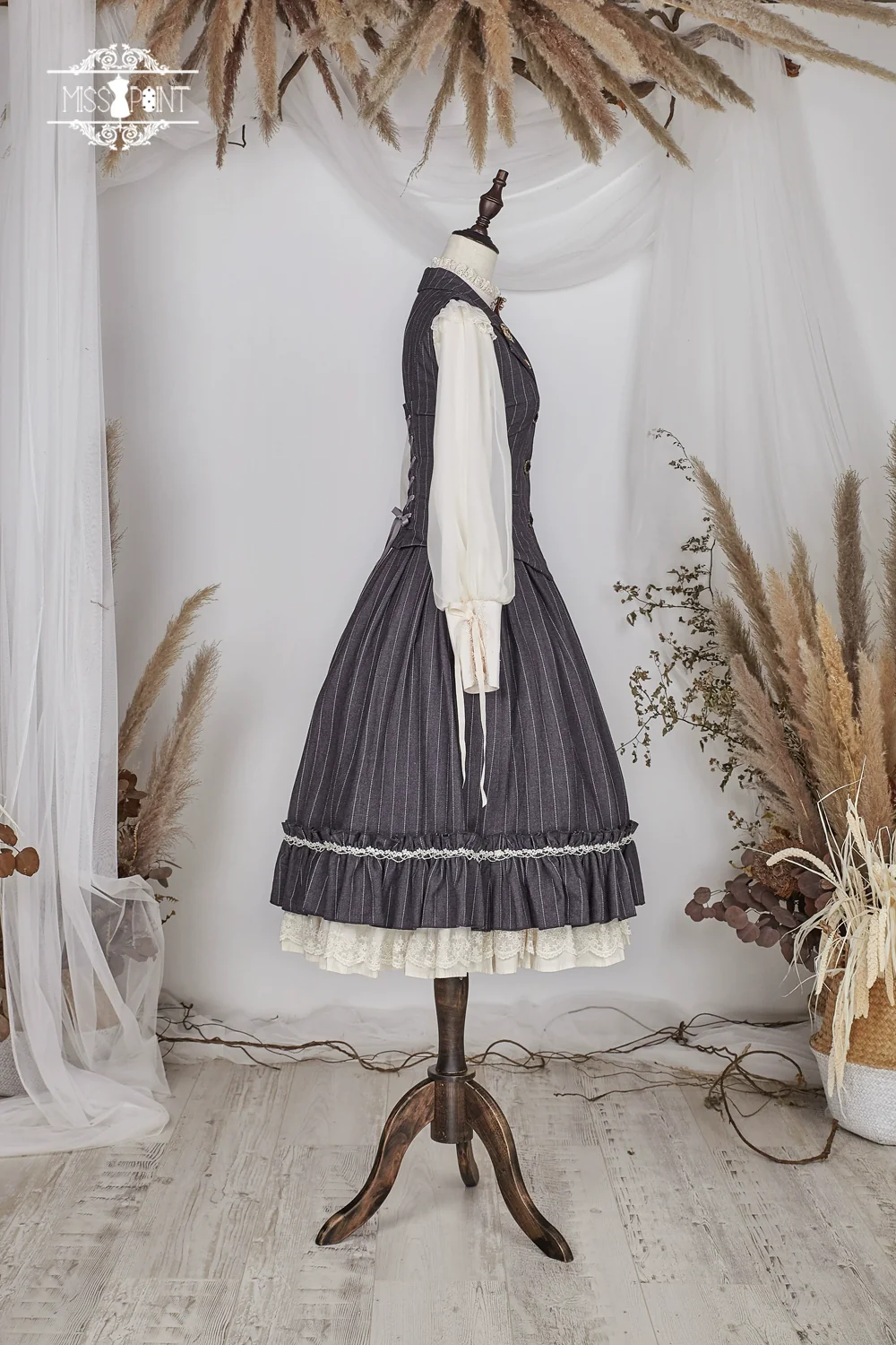 Rose Doll - Elegant Lolita Striped Fishbone Skirt - Image 104