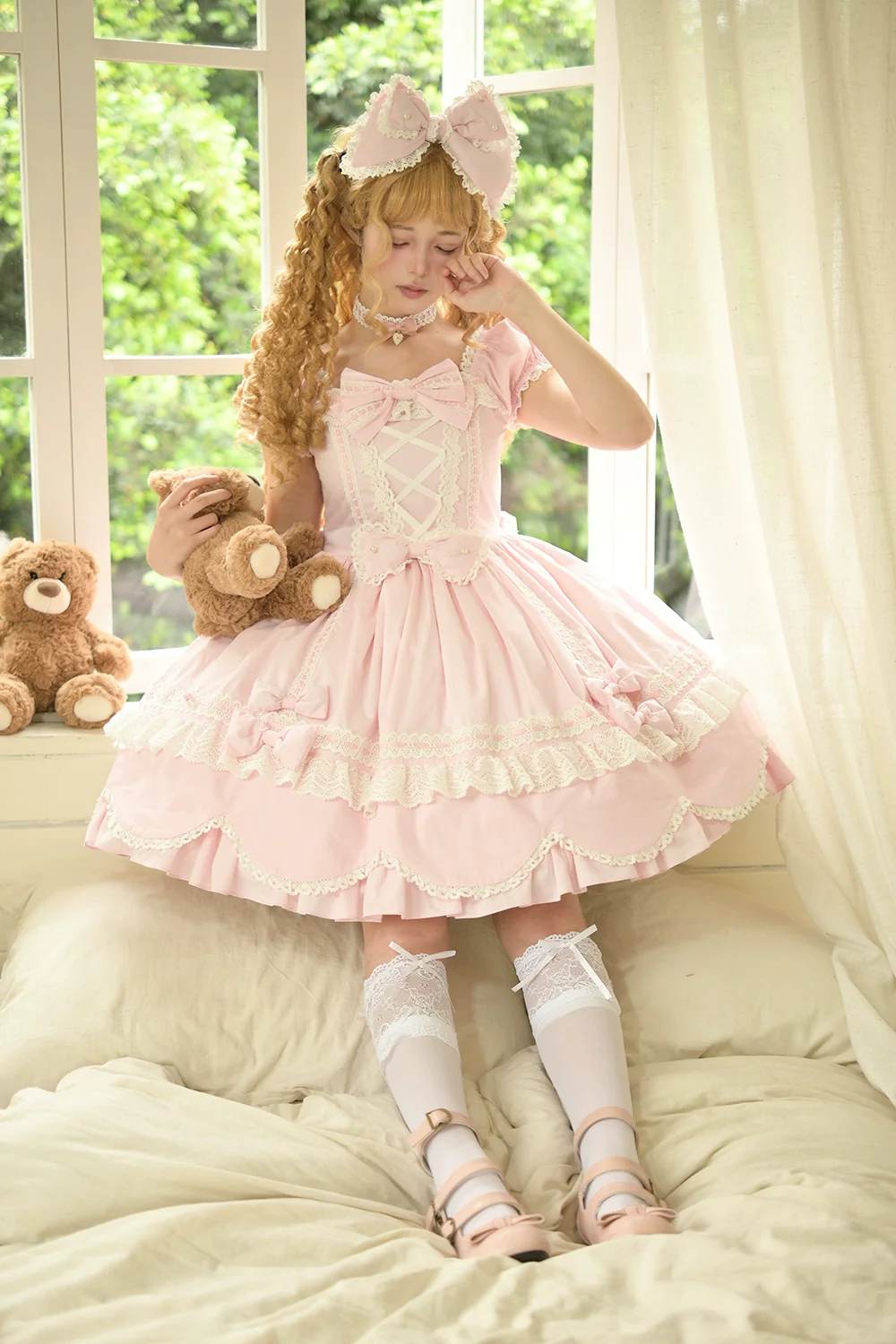 Vintage Petal Rabbit - Old School Lolita OP Cotton Dress With Petal-Shaped Hem - Image 10