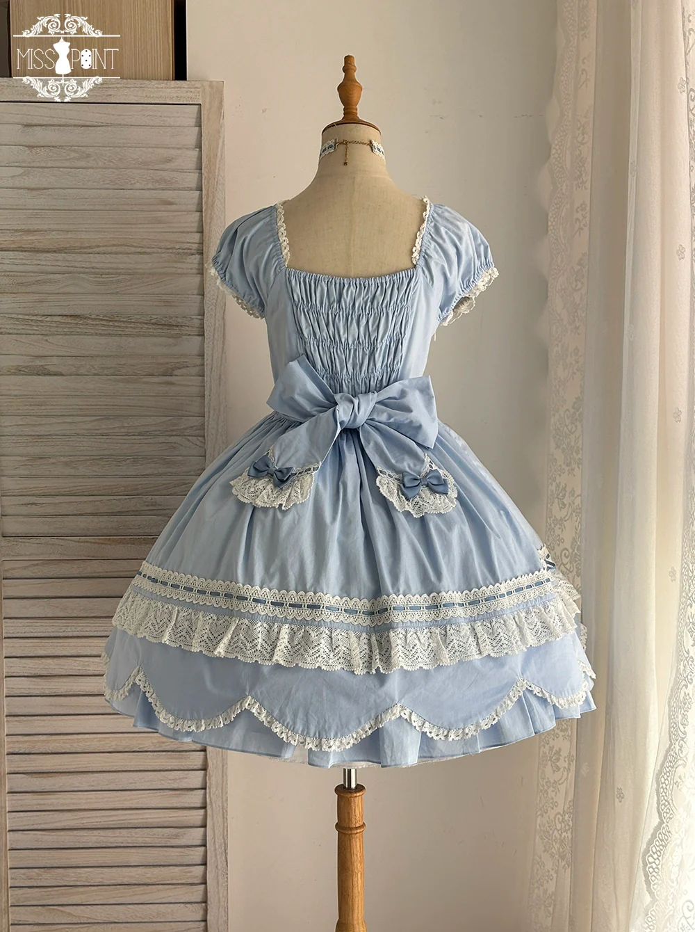Vintage Petal Rabbit - Old School Lolita OP Cotton Dress With Petal-Shaped Hem - Image 46