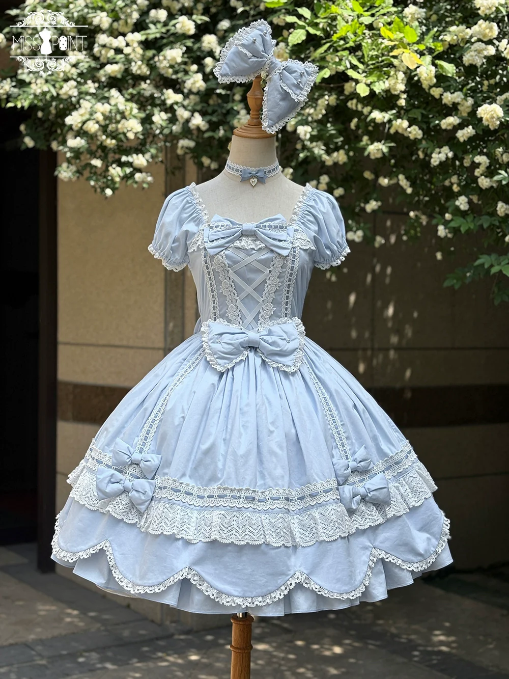 Vintage Petal Rabbit - Old School Lolita OP Cotton Dress With Petal-Shaped Hem - Image 47