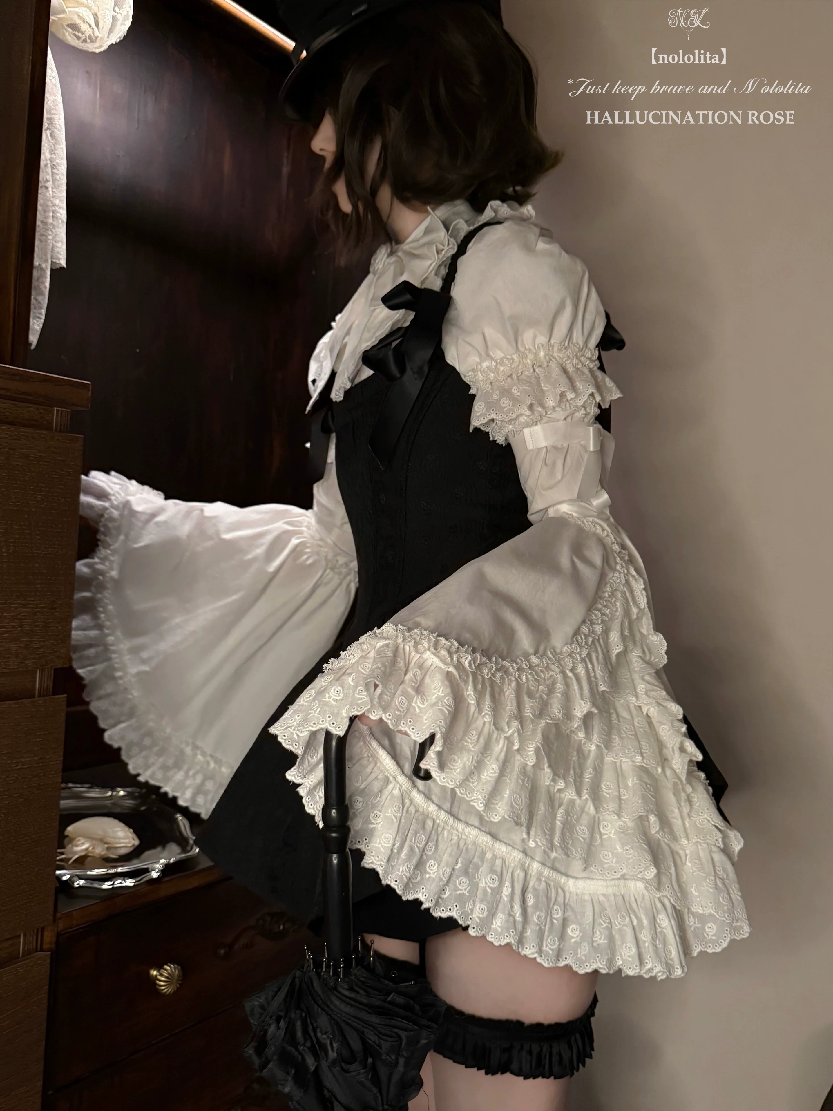Nololita - Nightingale - Old School Lolita Shirt with Detachable Sleeves - Image 10