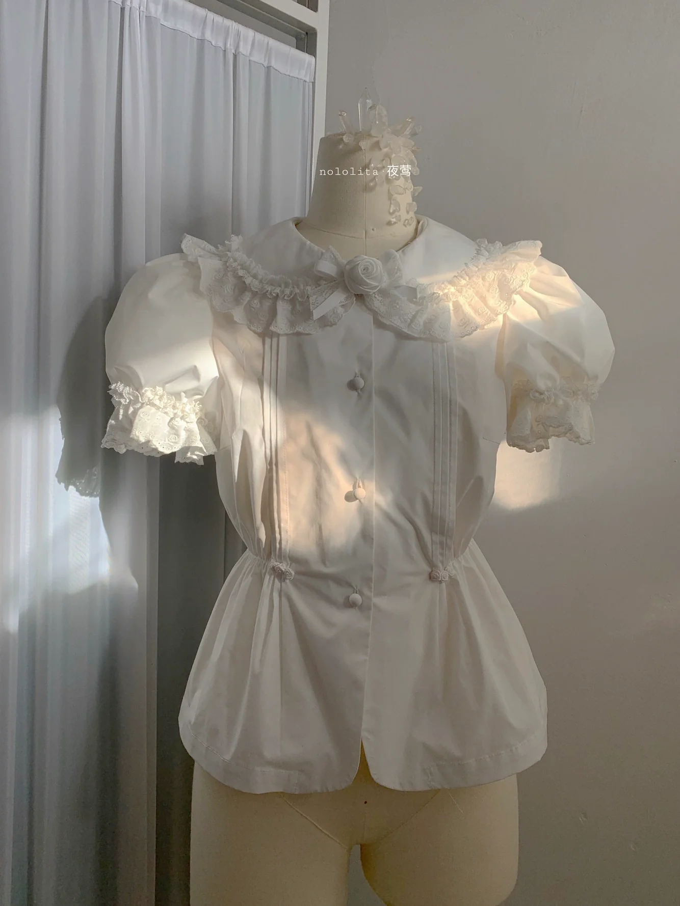 Nololita - Nightingale - Old School Lolita Shirt with Detachable Sleeves - Image 60