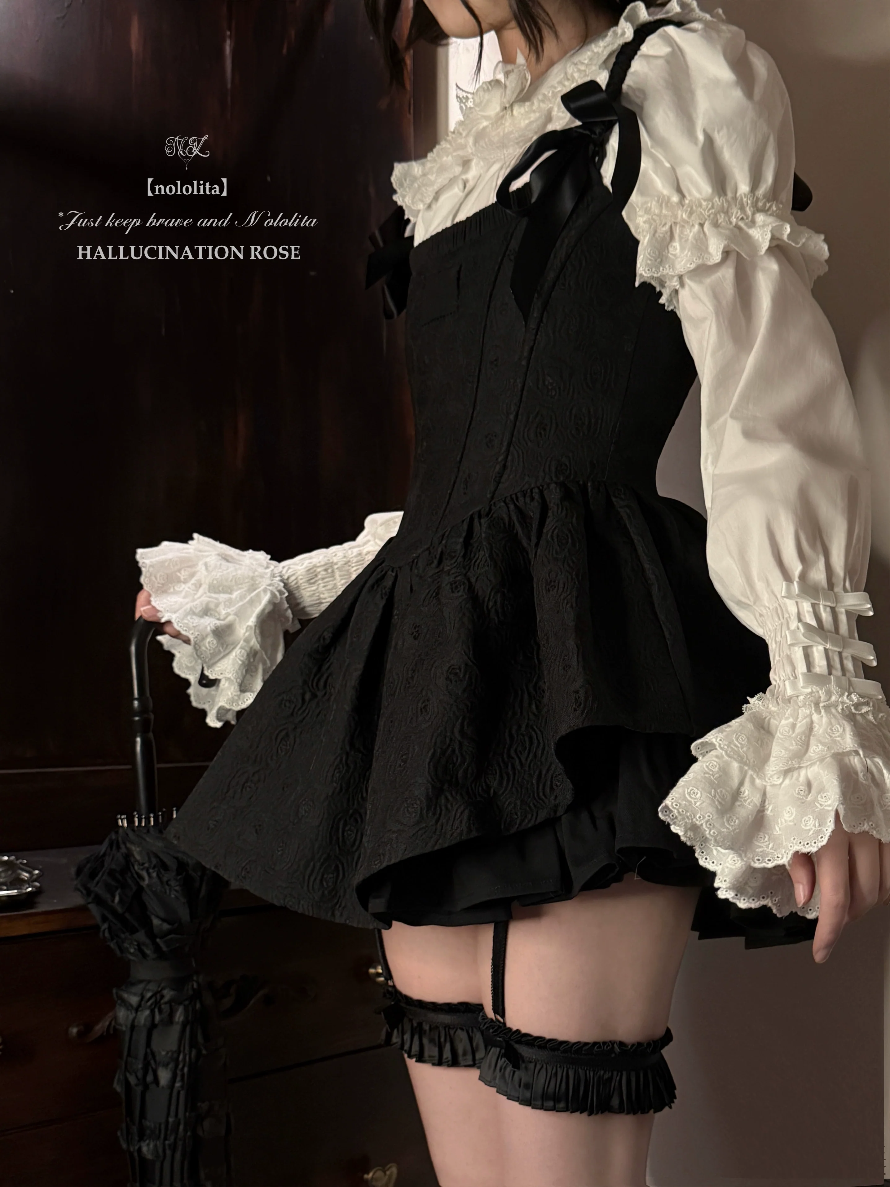 Nololita - Nightingale - Old School Lolita Shirt with Detachable Sleeves - Image 9