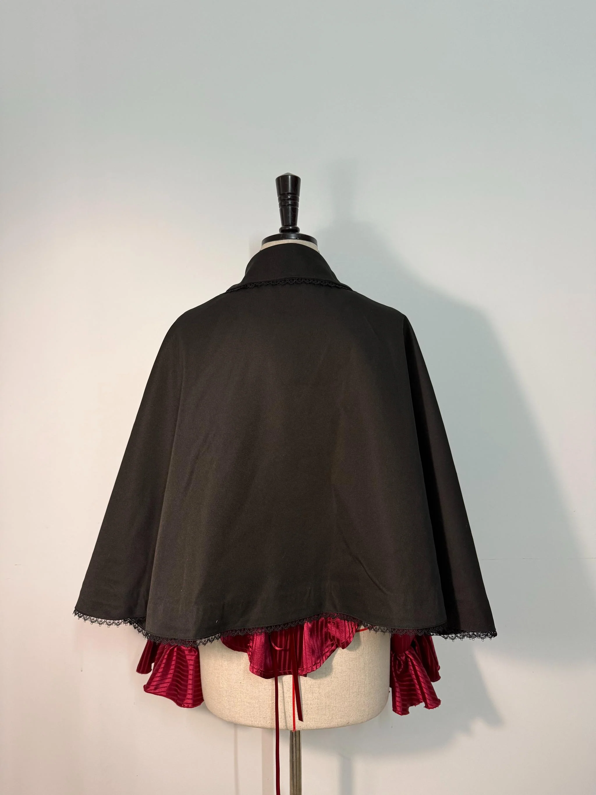 Ouji Lolita Cape Coat, Detachable False Collar - Image 4