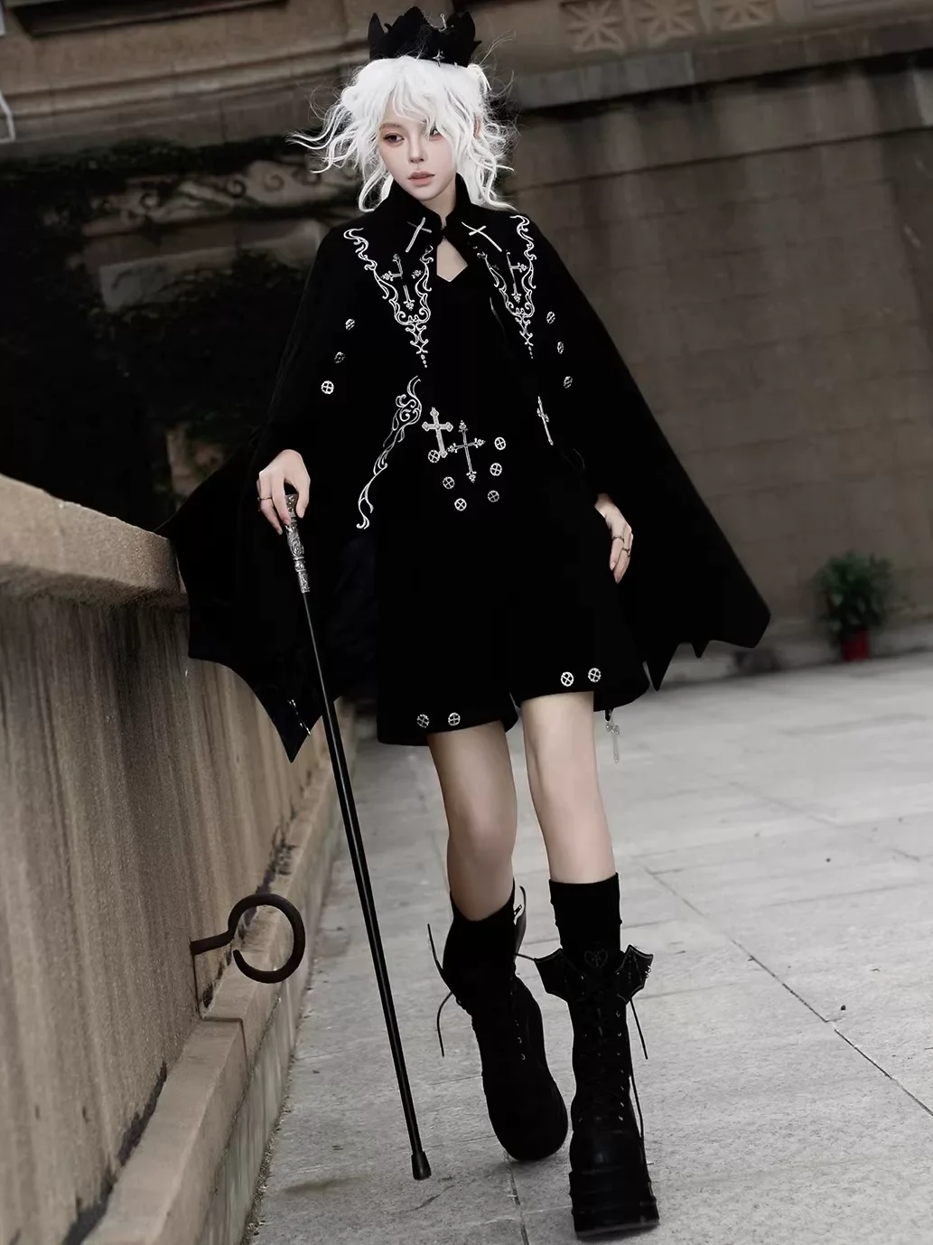 Nightfall - Ouji Lolita Outfit, Bat Wing Shaped Cape - Image 10