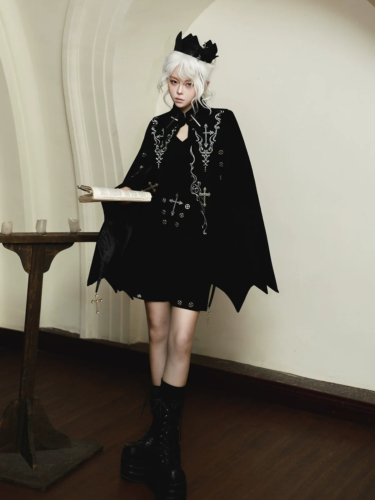 Nightfall - Ouji Lolita Outfit, Bat Wing Shaped Cape - Image 15